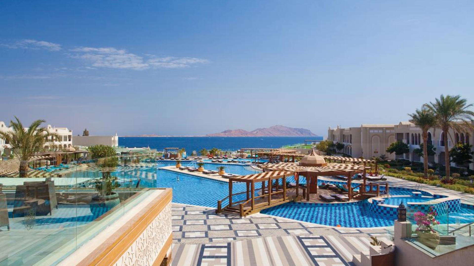 Sunrise Arabian Beach Resort Grand Select 5* 0