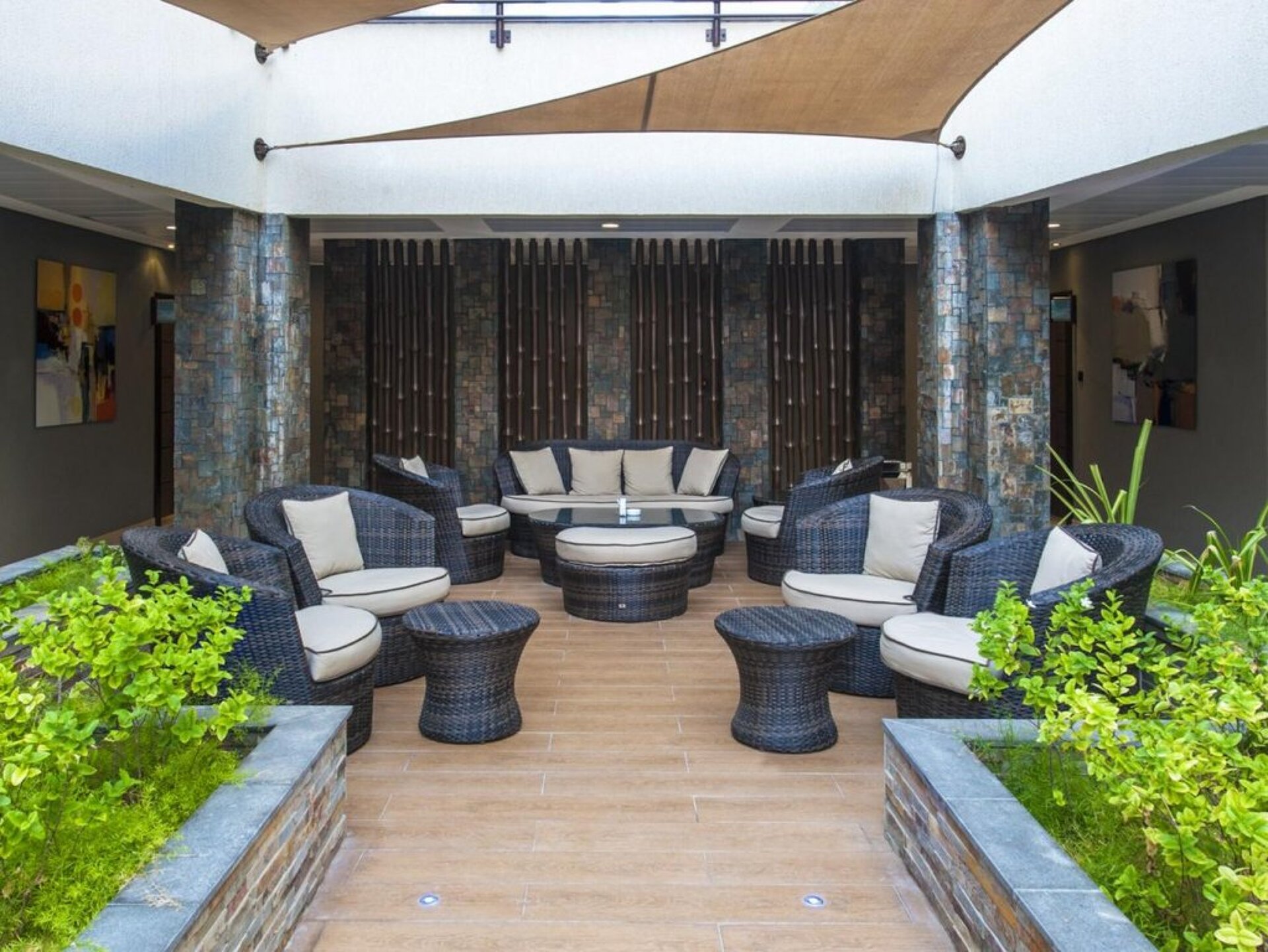 Pearl Beach Hotel & Spa 3* 22