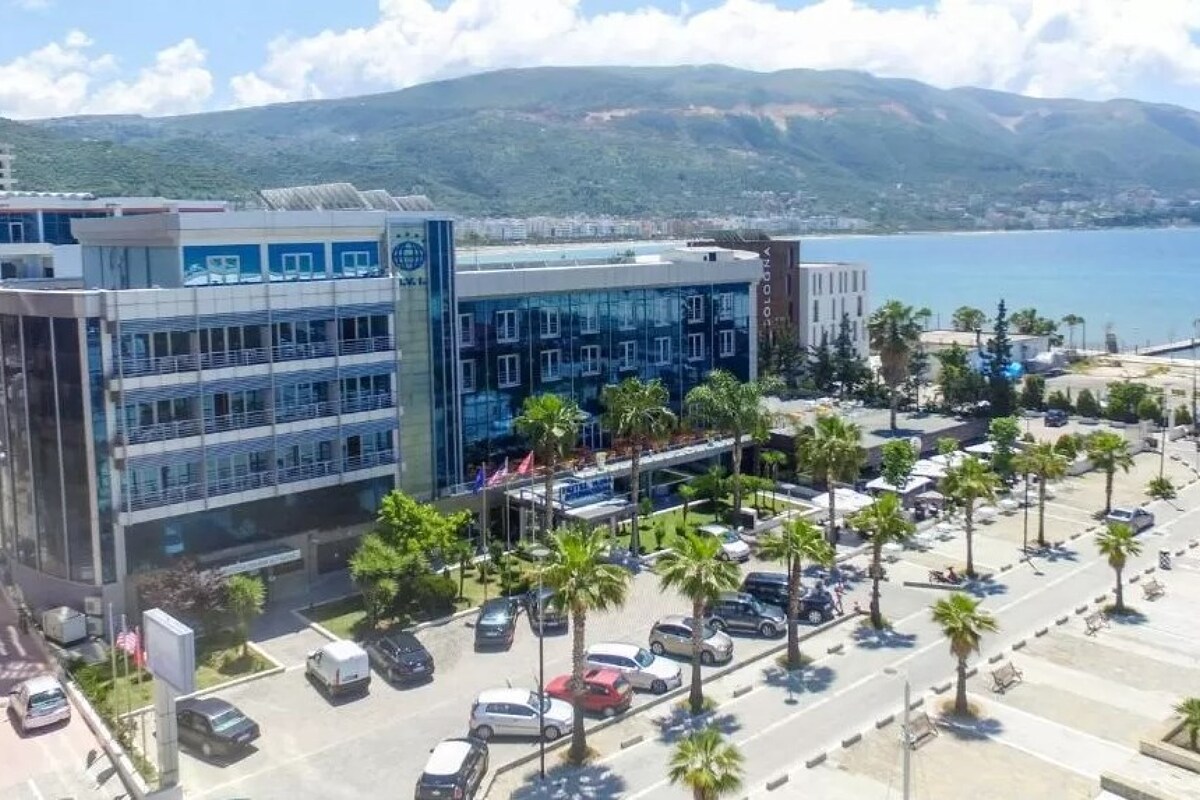 Vlora International 5* 0