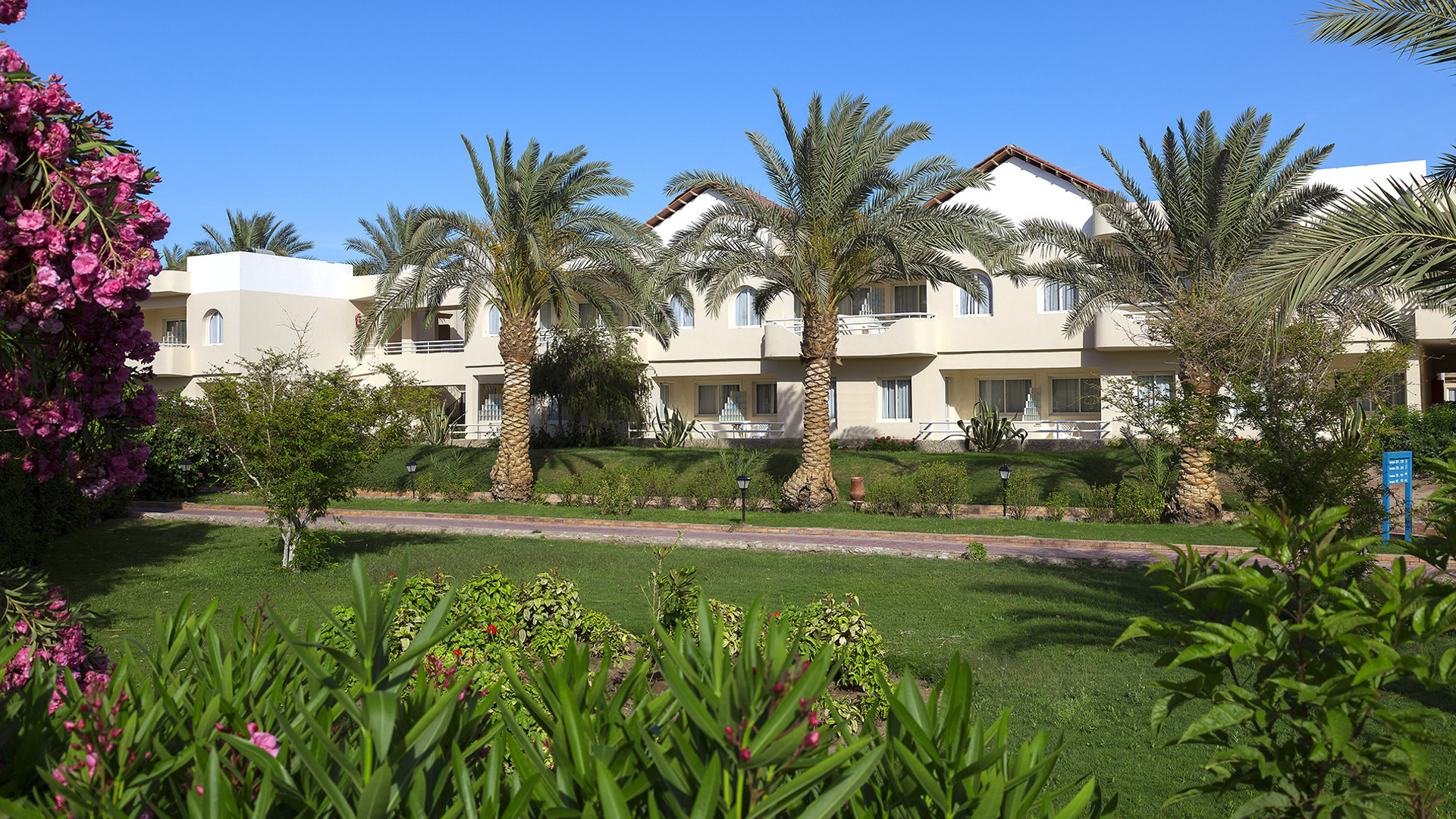 Golden Beach Resort 4* 57