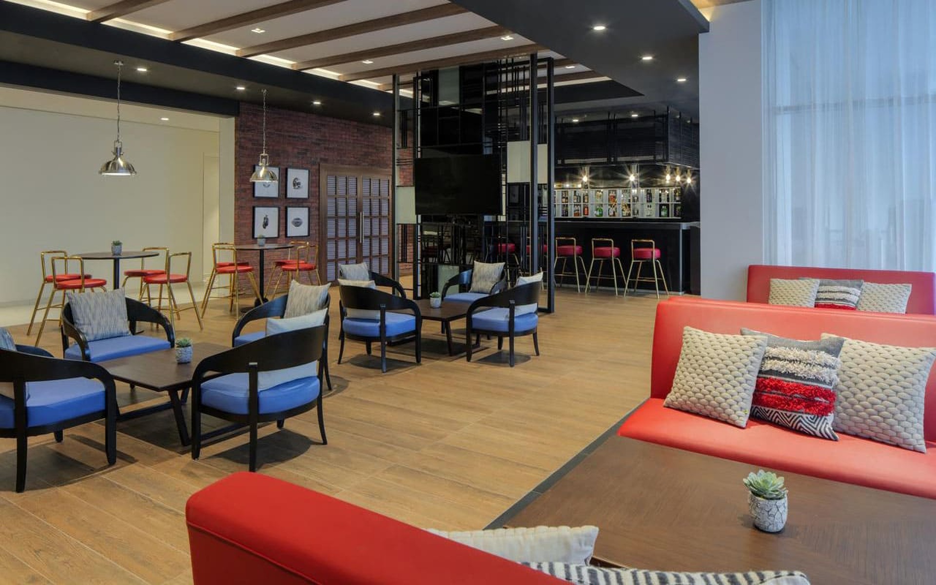 Hyatt Place Dubai Jumeirah 23