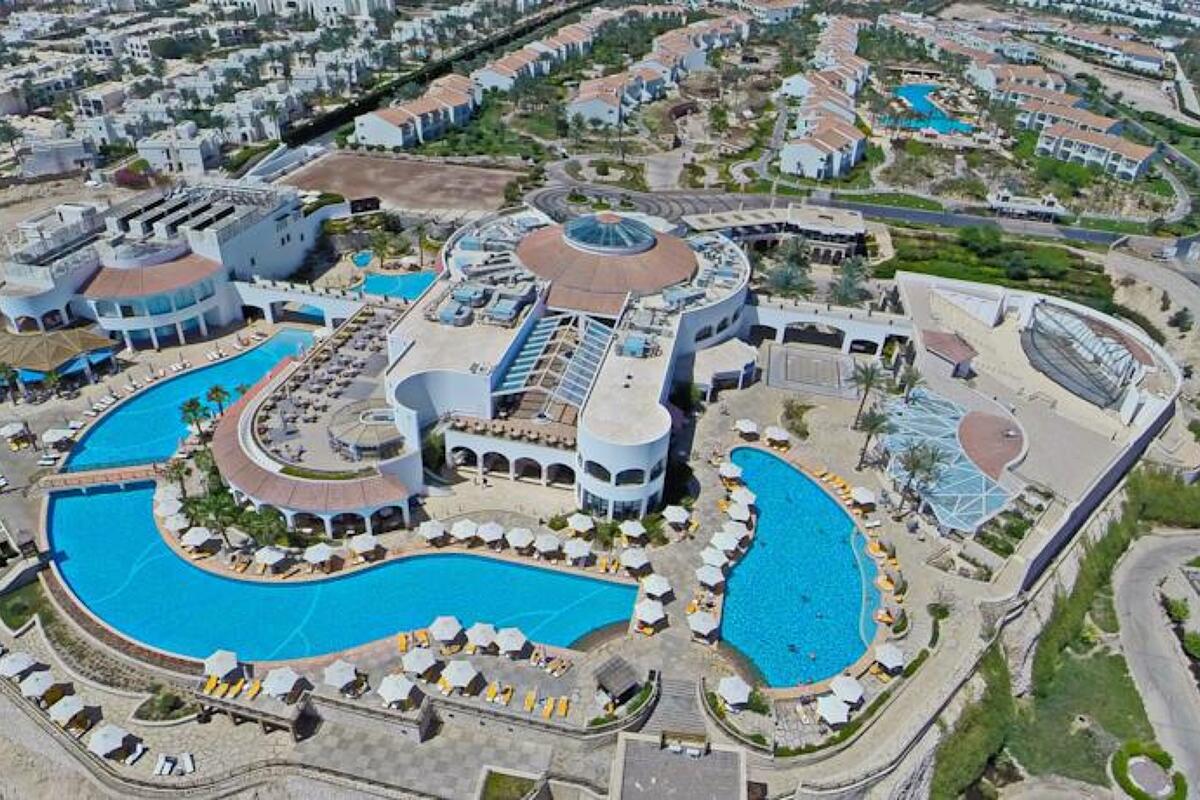 Reef Oasis Blue Bay Resort & Spa 5* last