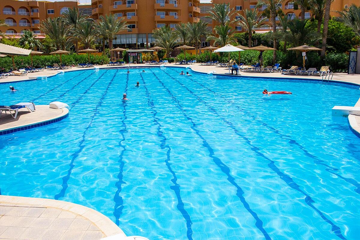 Golden Beach Resort 4* 1