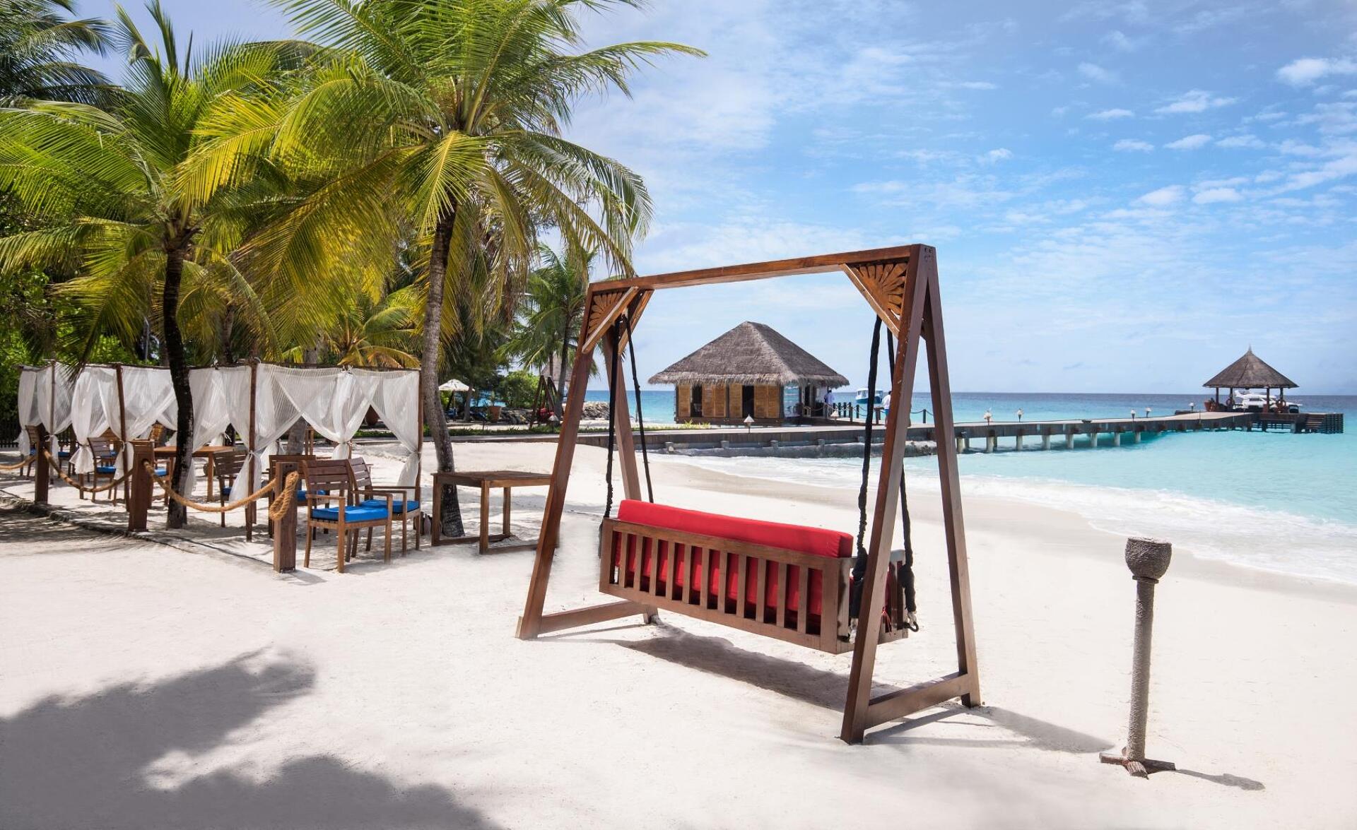 Taj Coral Reef Resort & Spa 5* 4