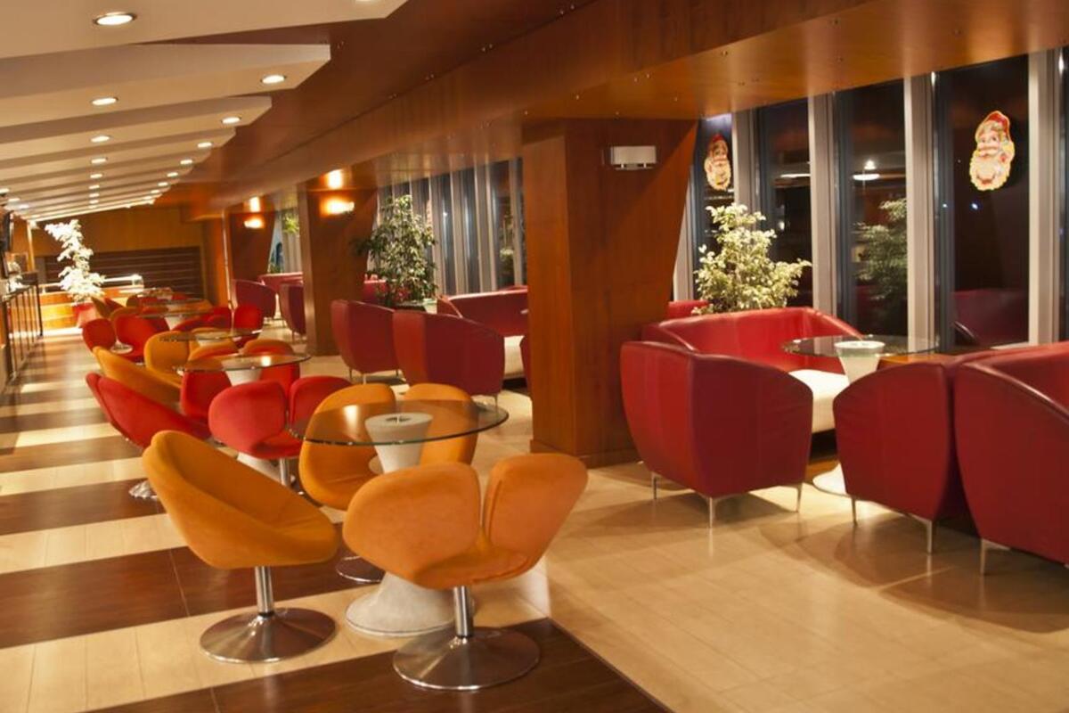 Vlora International 5* last