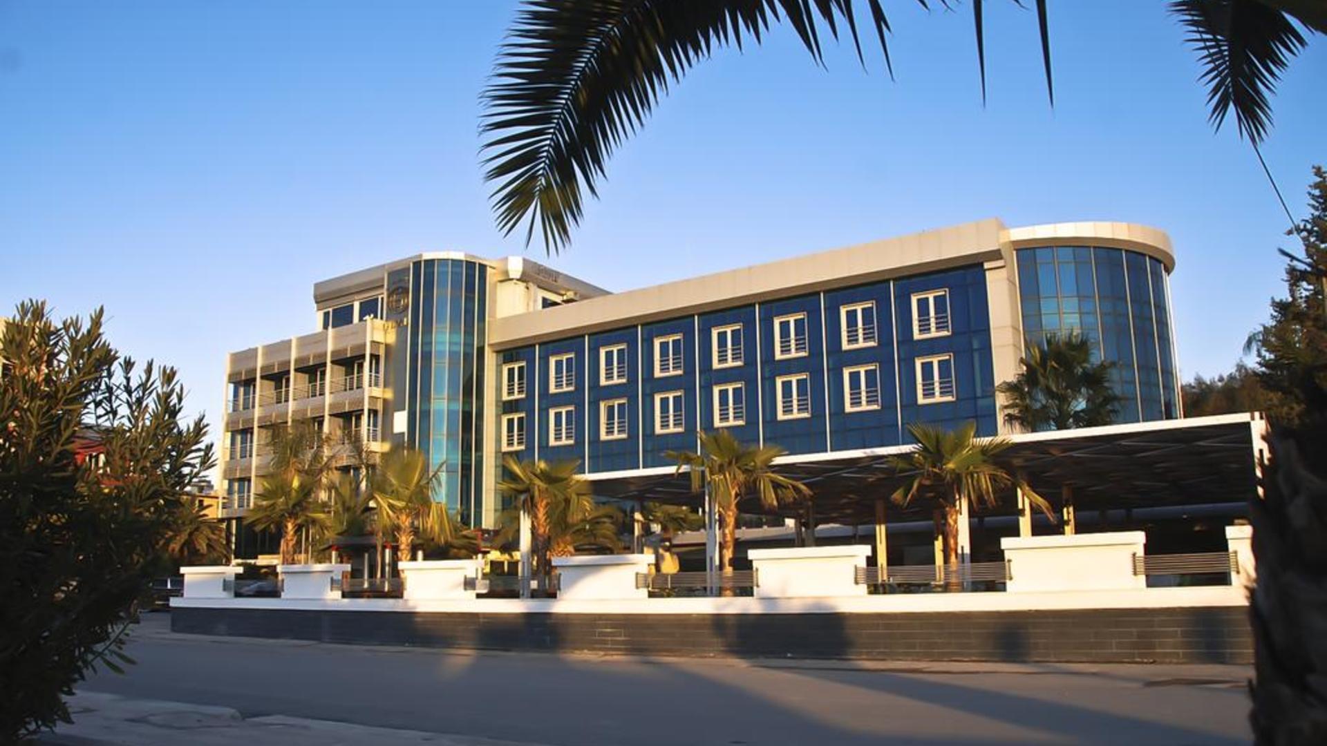 Vlora International 5* 1
