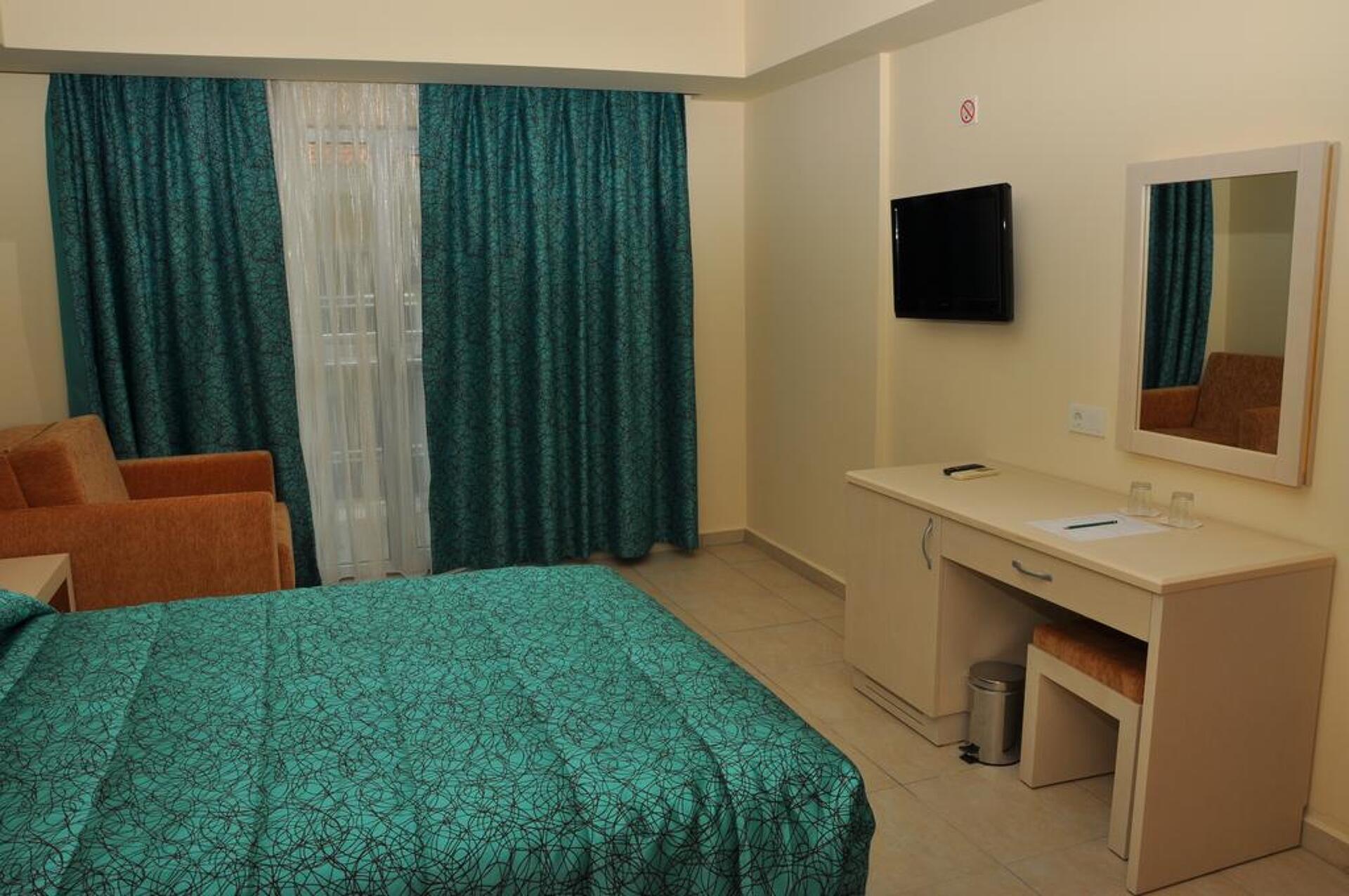 Montebello Resort 4* 4