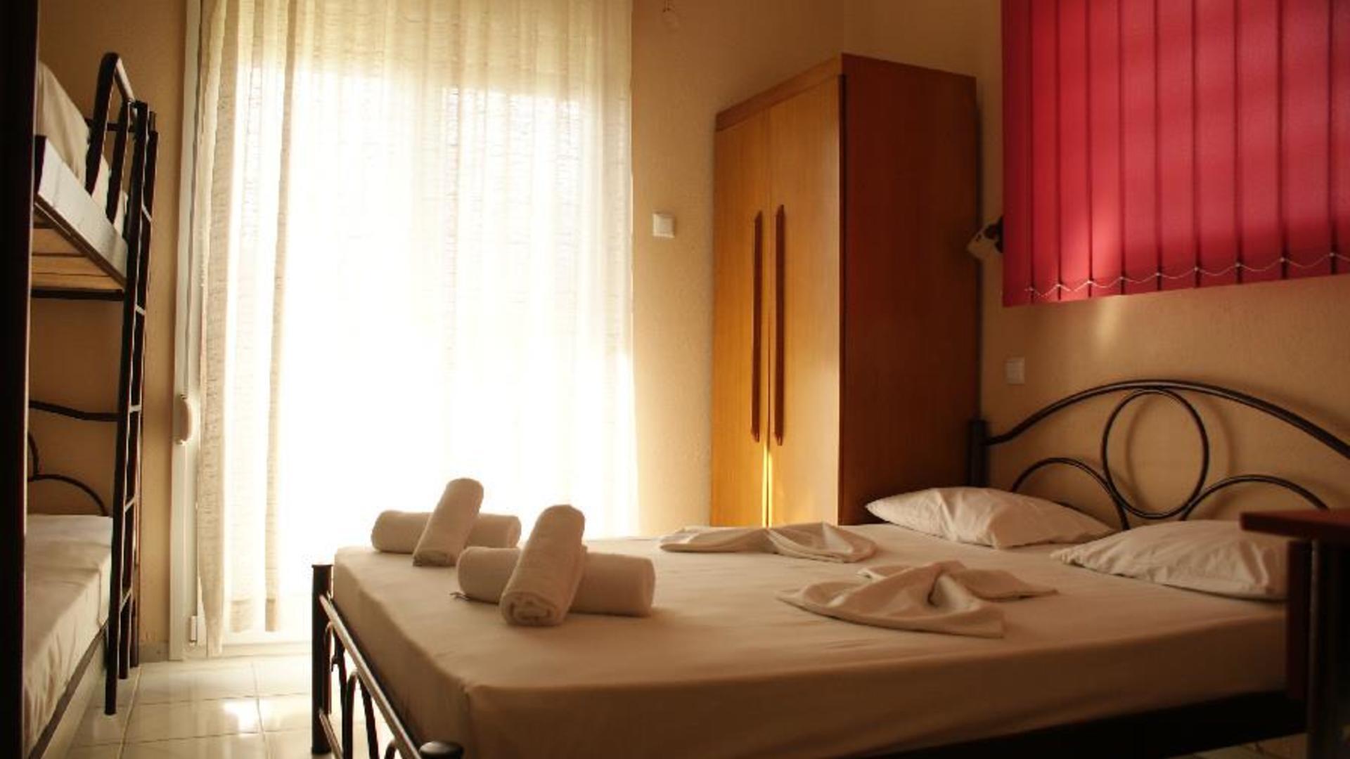 America Hotel Prinos 1* 21