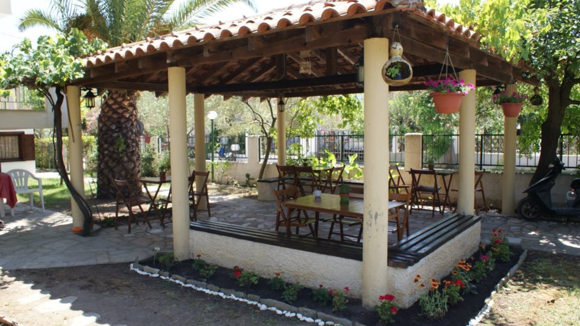 America Hotel Prinos 1* 13