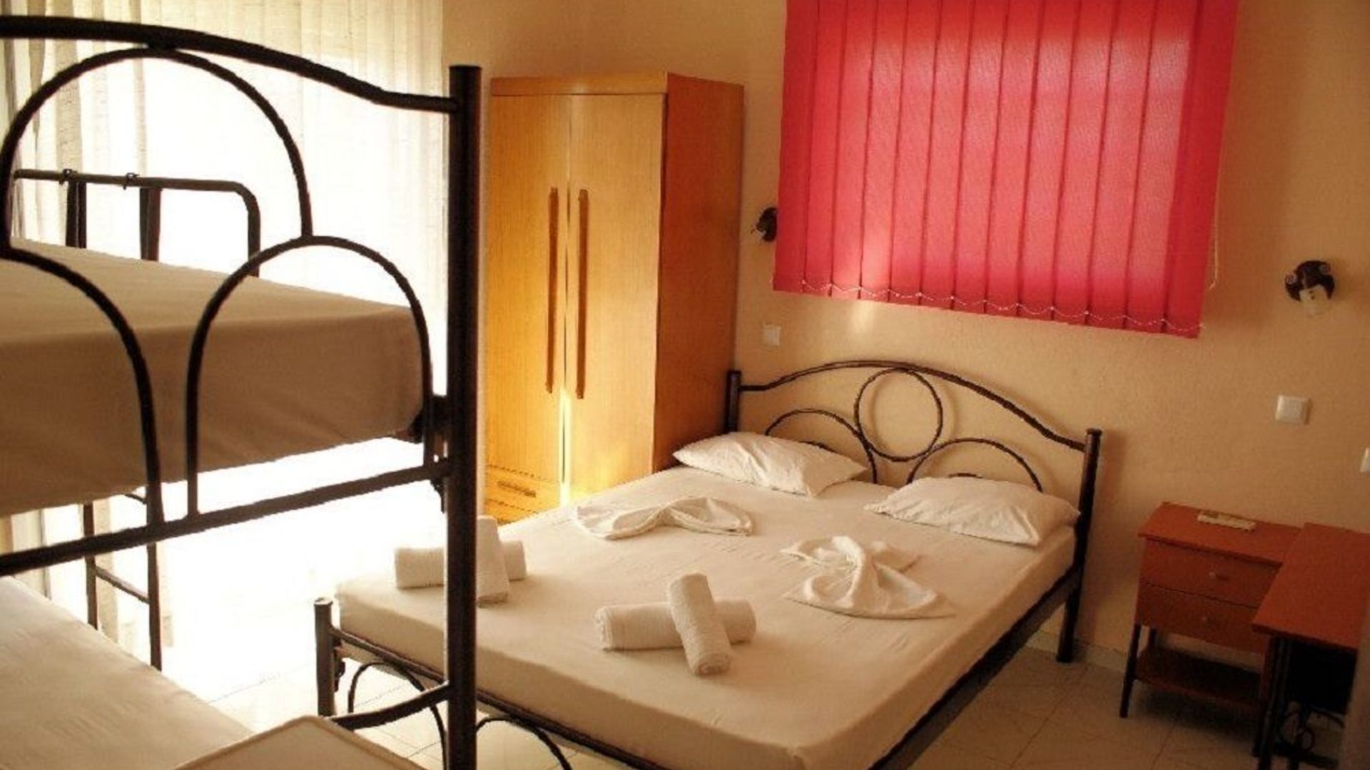 America Hotel Prinos 1* 29