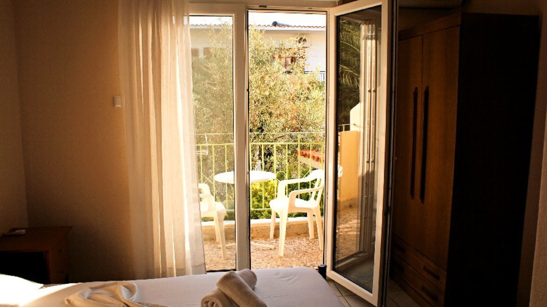 America Hotel Prinos 1* 22