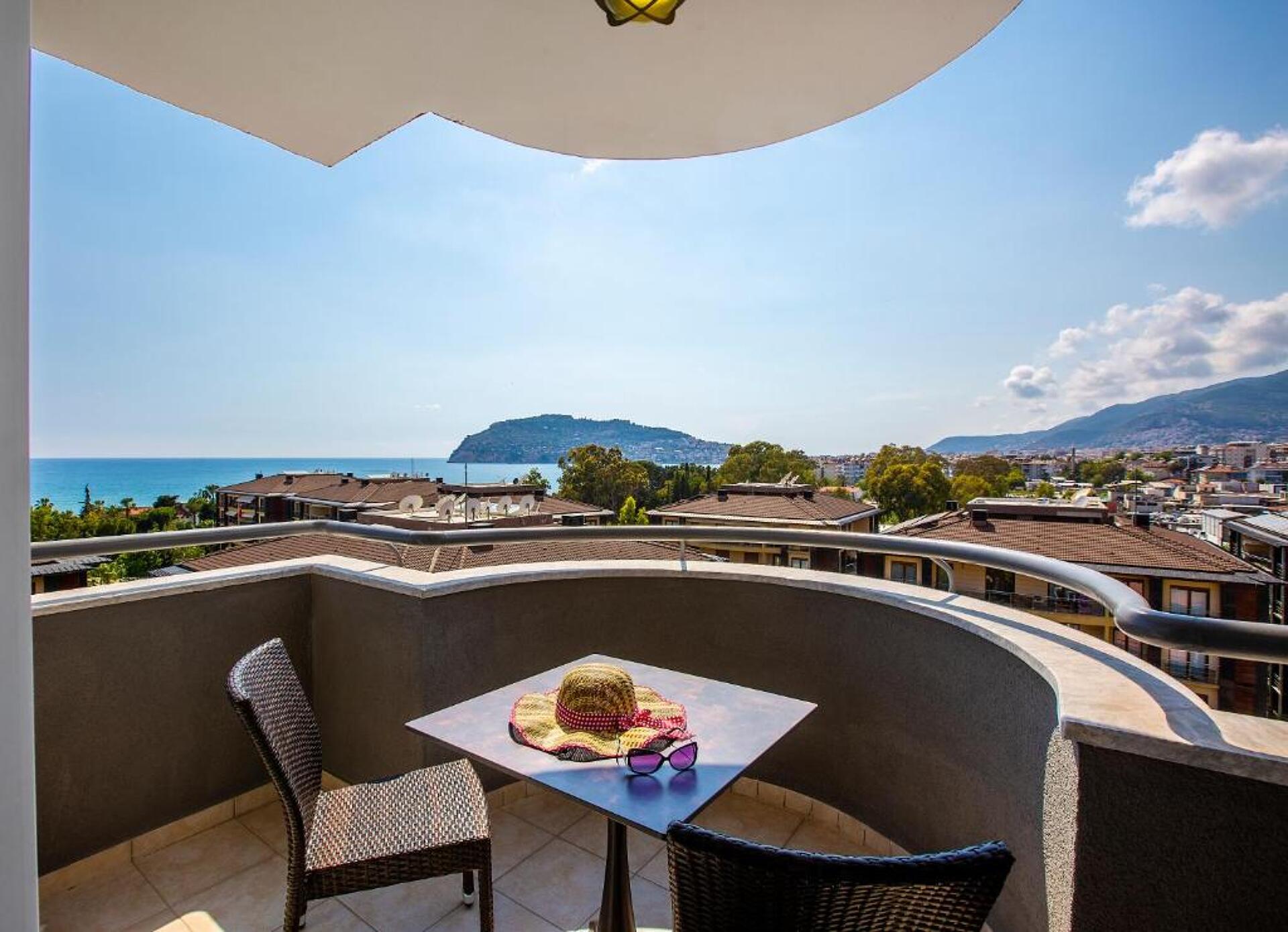 Royalisa Hotel 3* 32