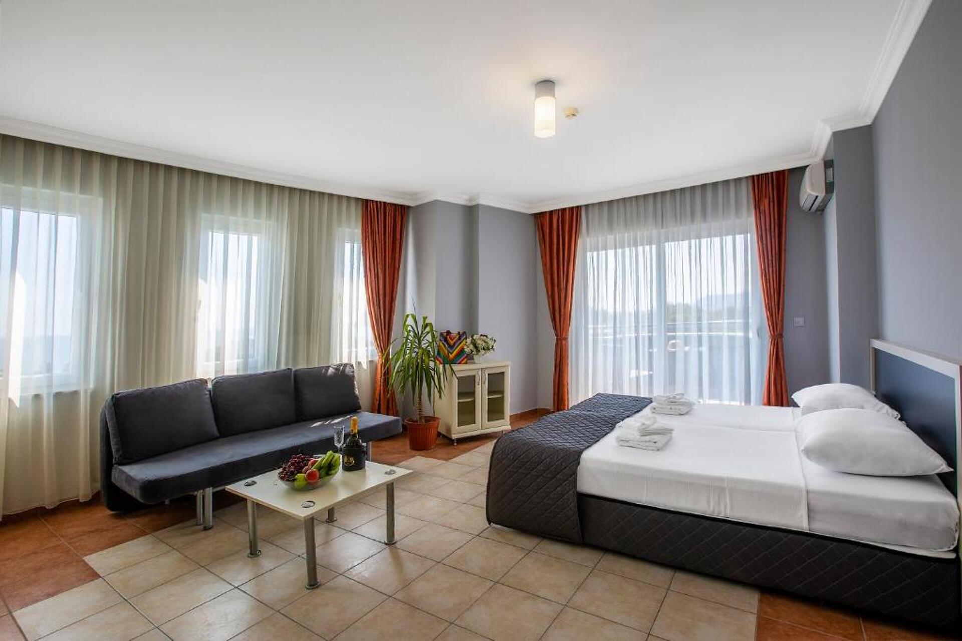 Royalisa Hotel 3* 23