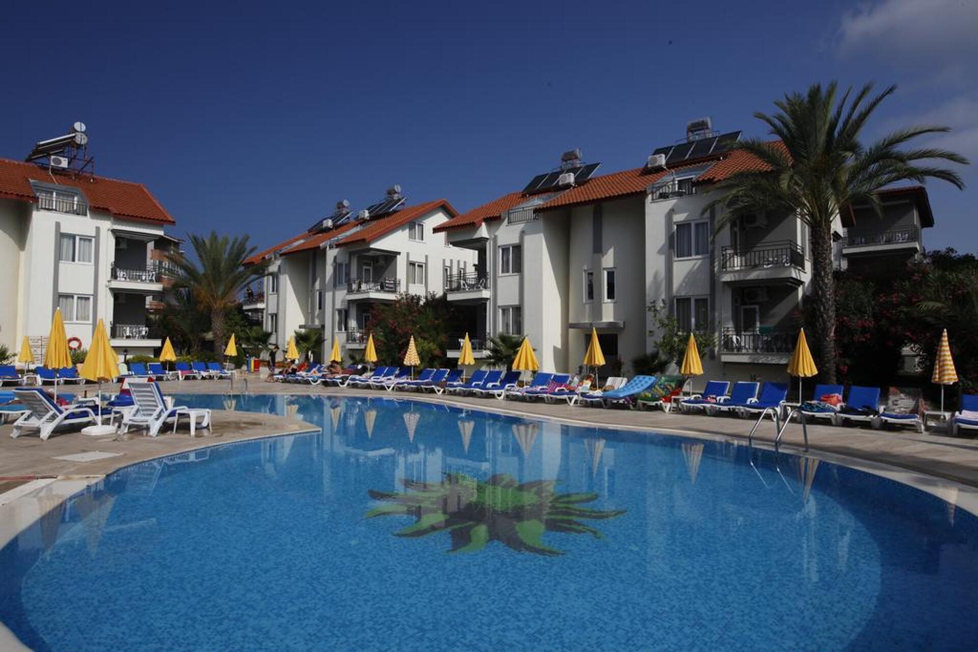 Sunlight Garden Hotel 3* 4