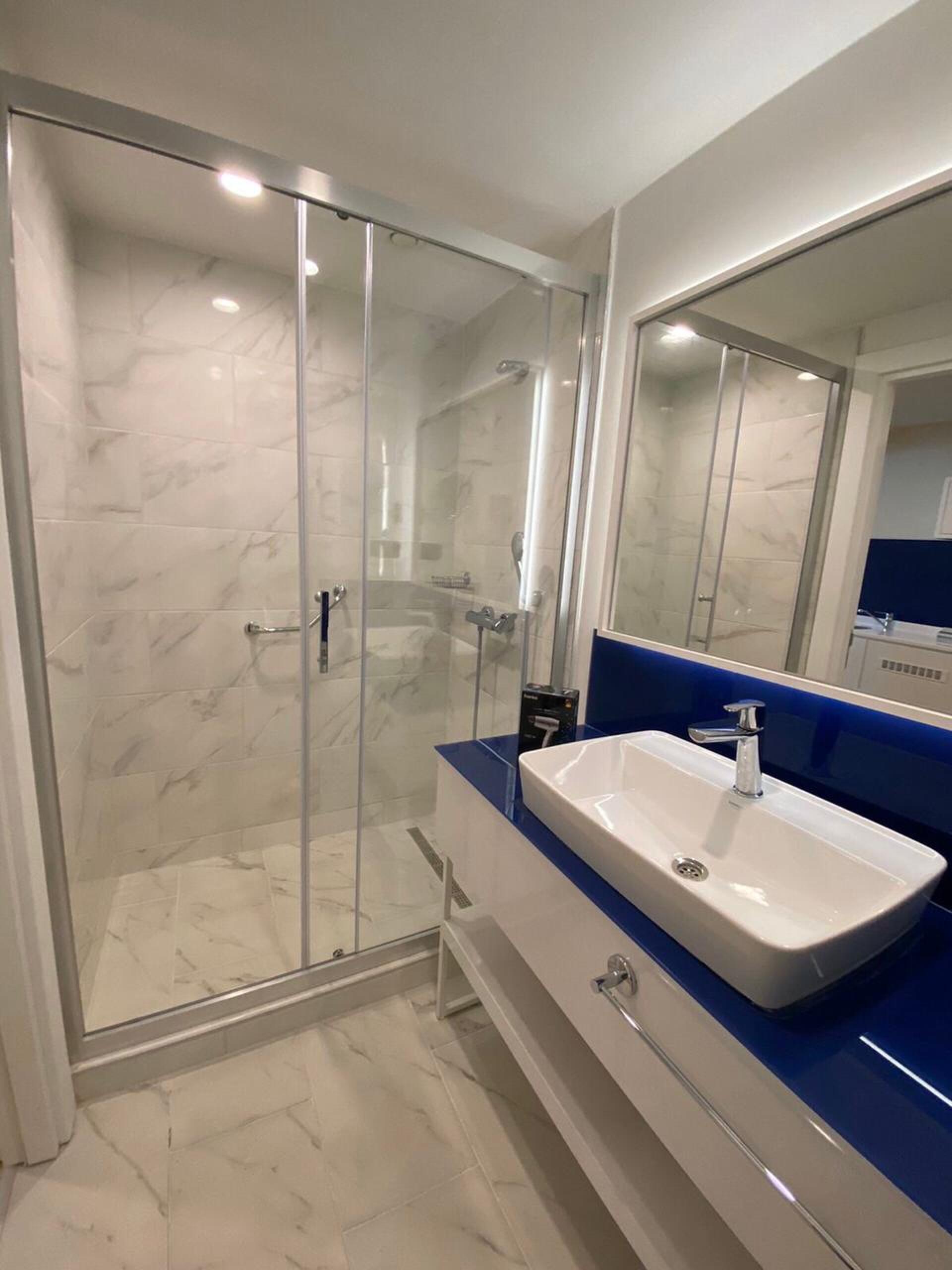 Lux Apartments Superior 4* 8