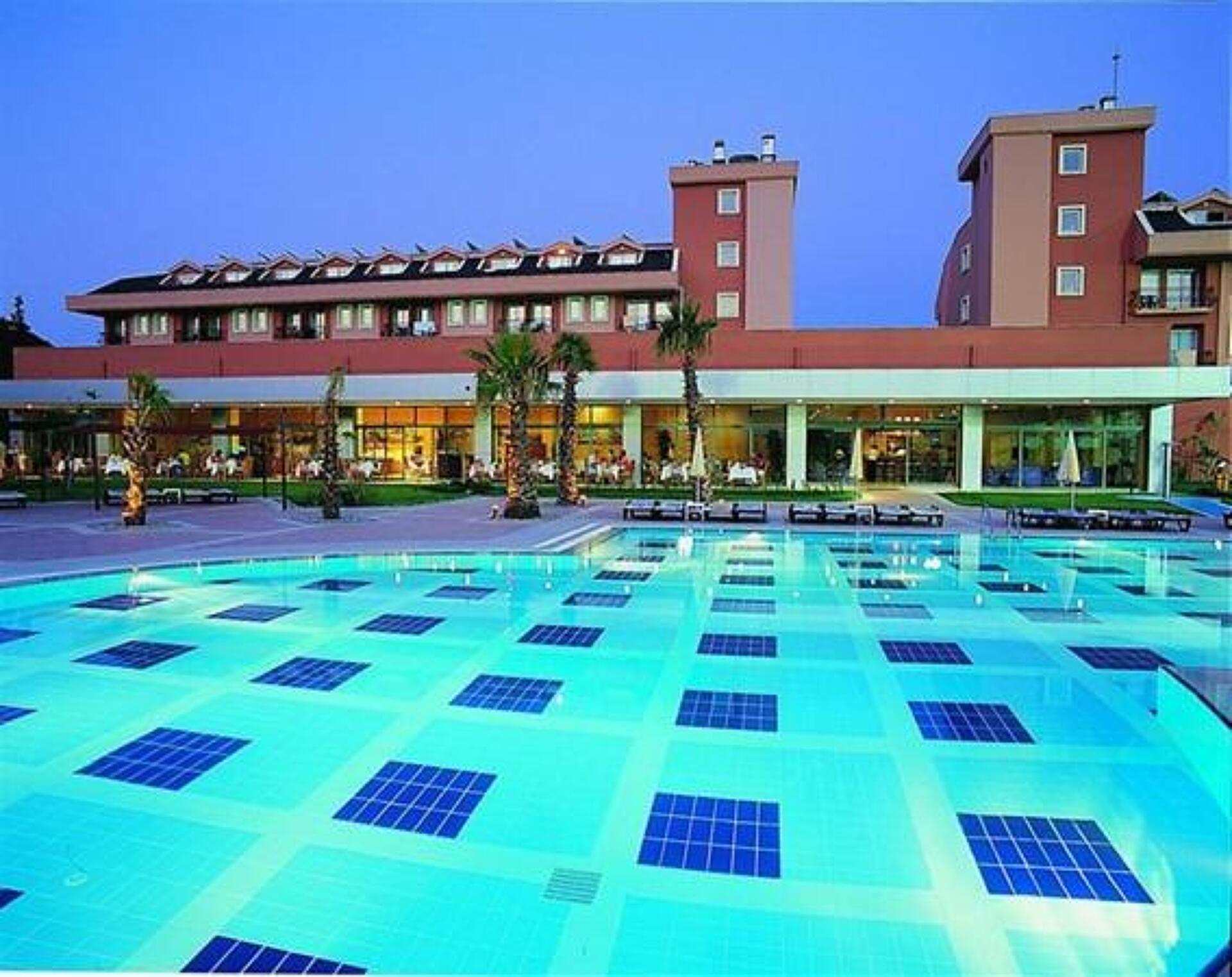 Viking Park Hotel 4* 1
