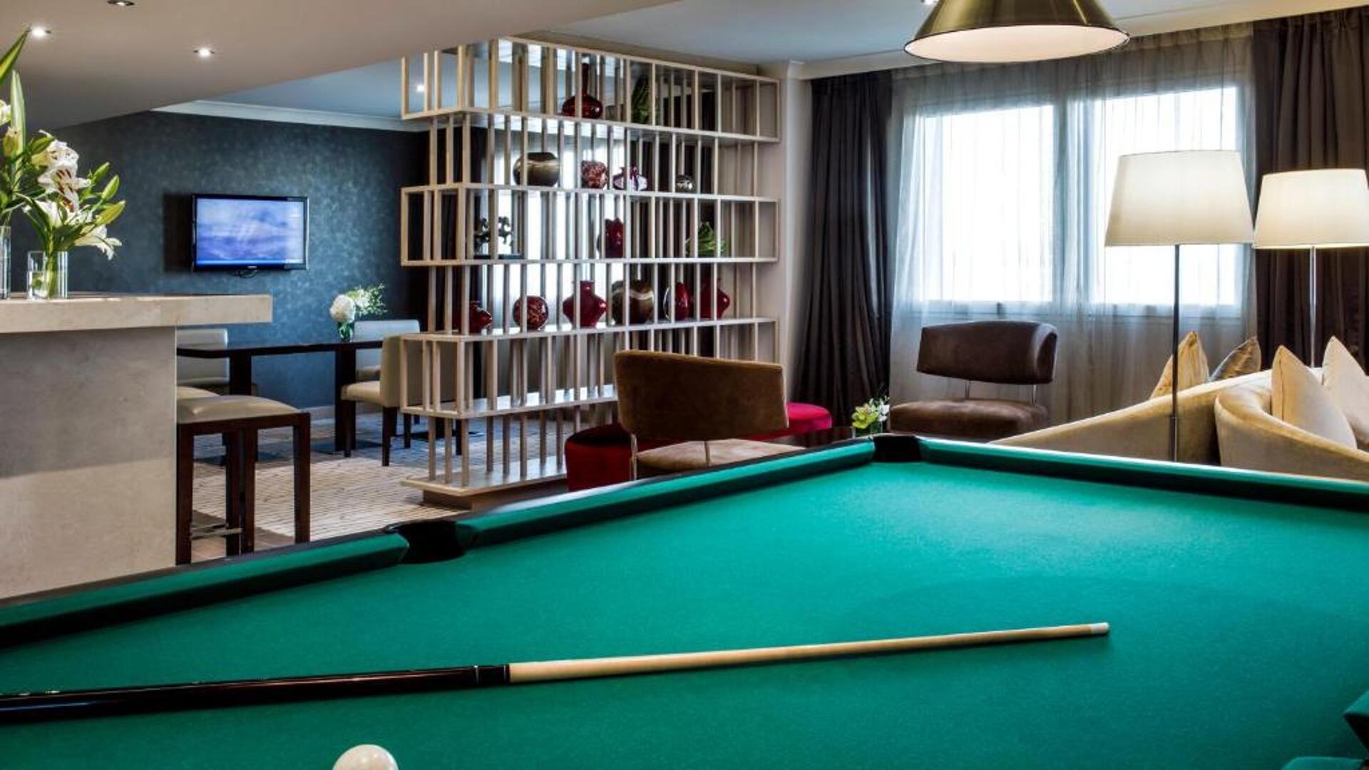 Crowne Plaza Dubai Deira 5* 26