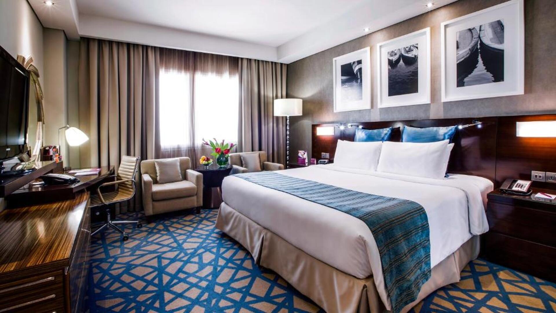 Crowne Plaza Dubai Deira 5* 10