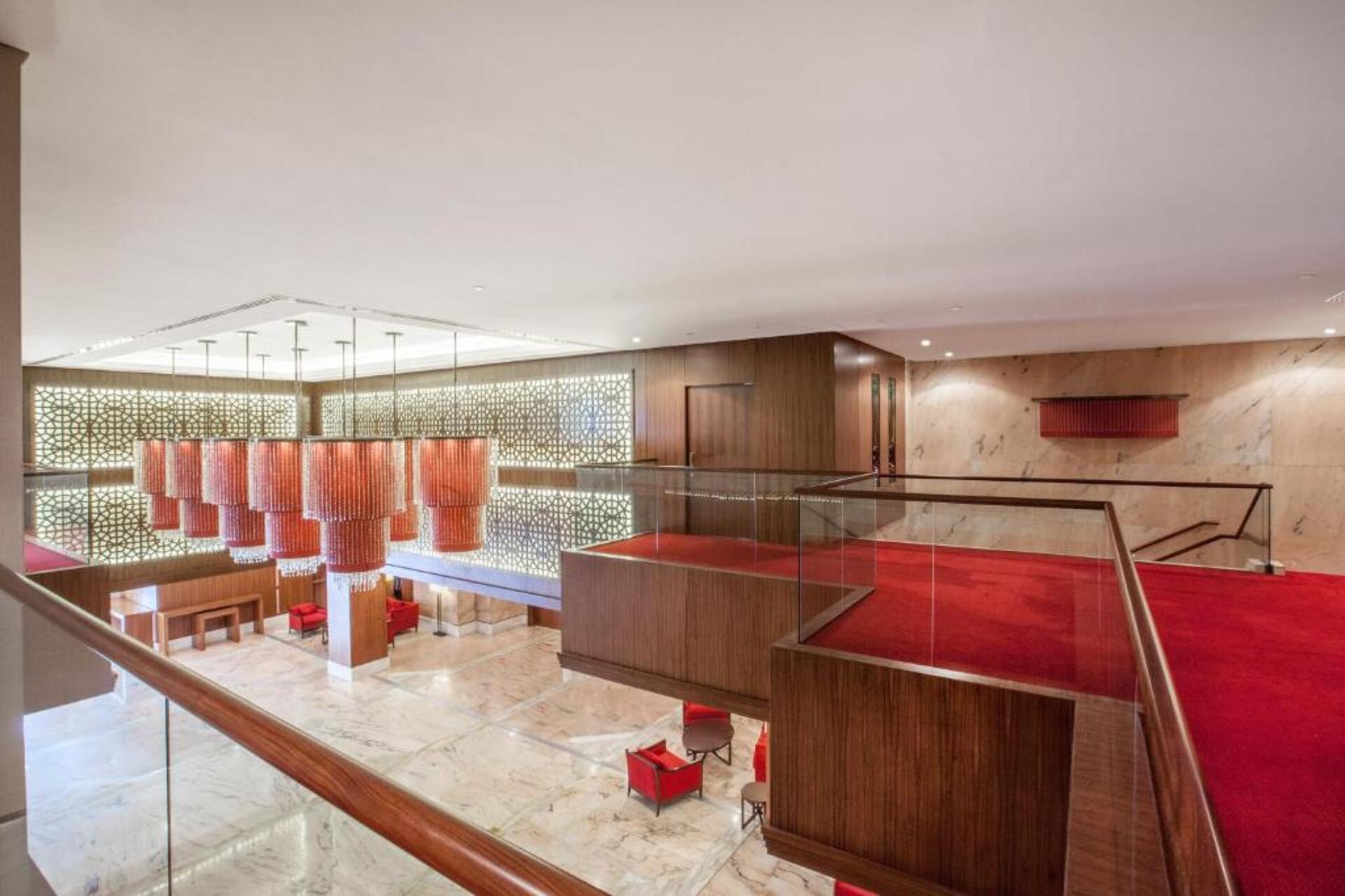 Crowne Plaza Dubai Deira 5* 24