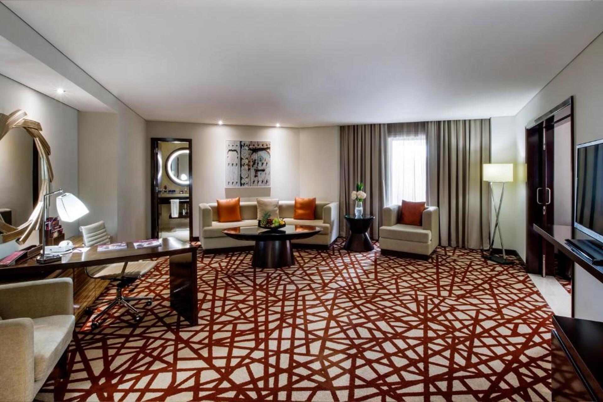 Crowne Plaza Dubai Deira 5* 6