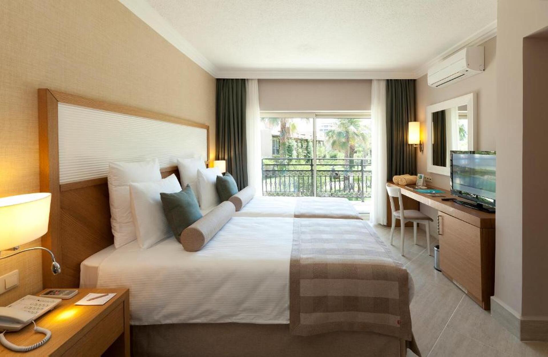 Paloma Oceana 4* 33