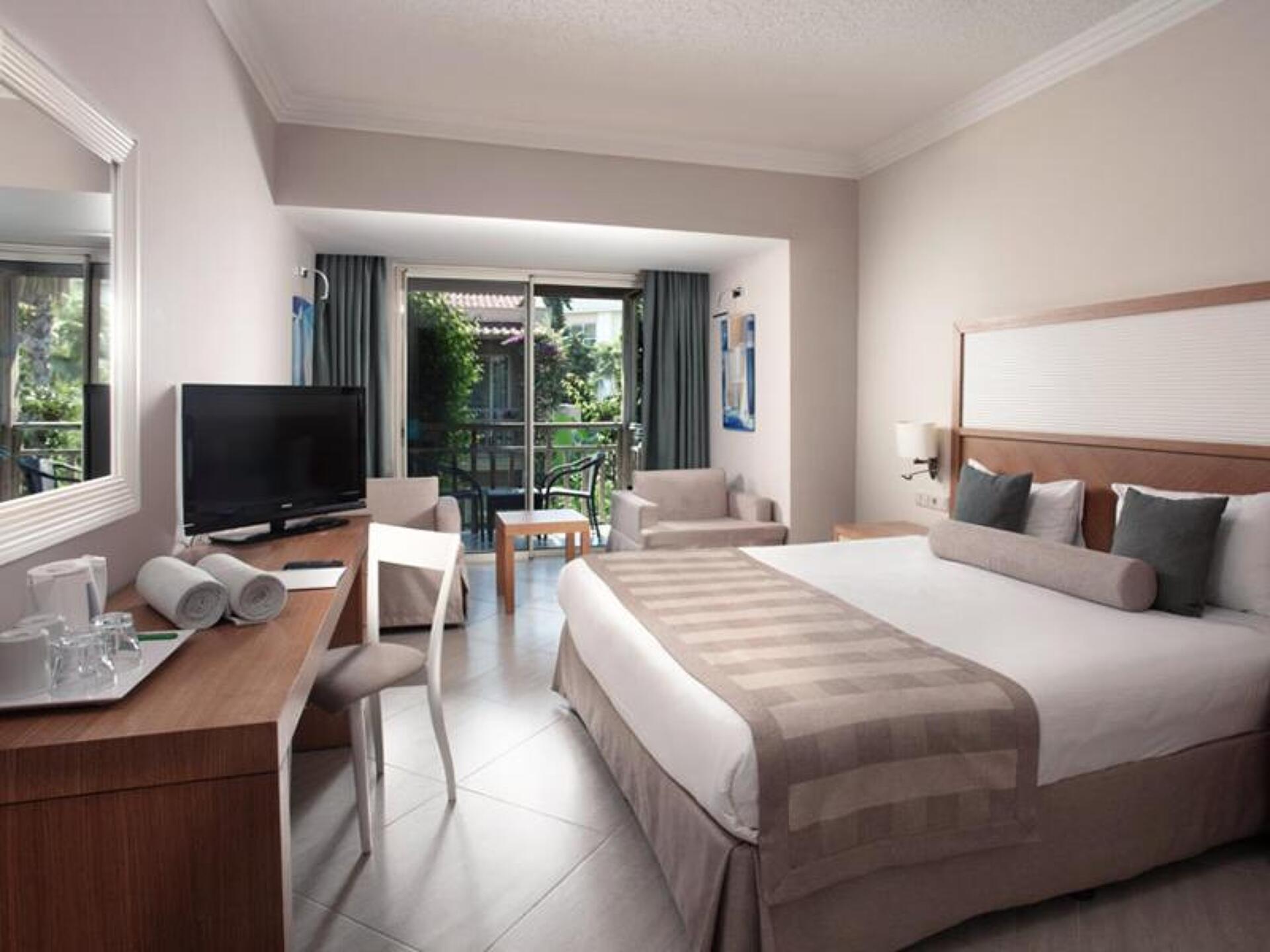 Paloma Oceana 4* 23