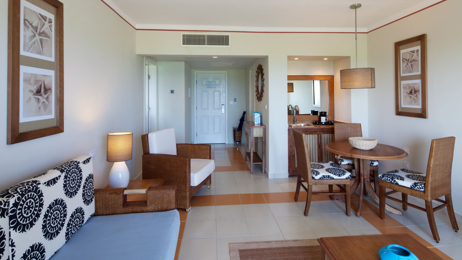 Memories Flamenco Beach Resort 5* 8