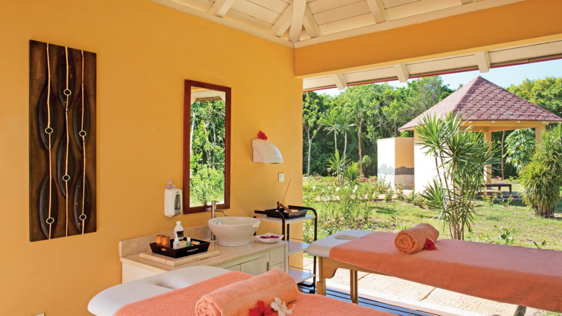 Memories Flamenco Beach Resort 5* 24