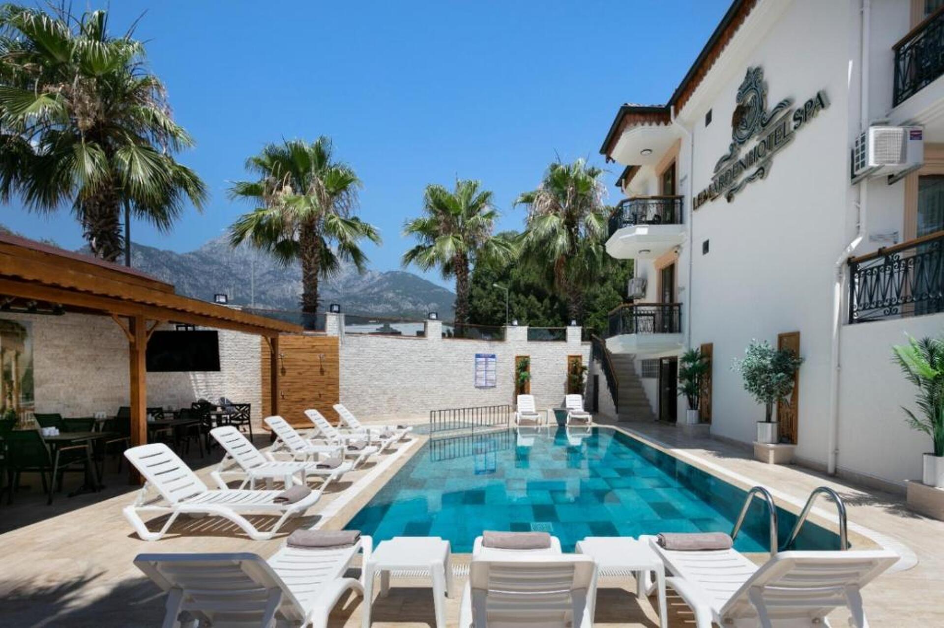Le Marden Hotel Spa 11