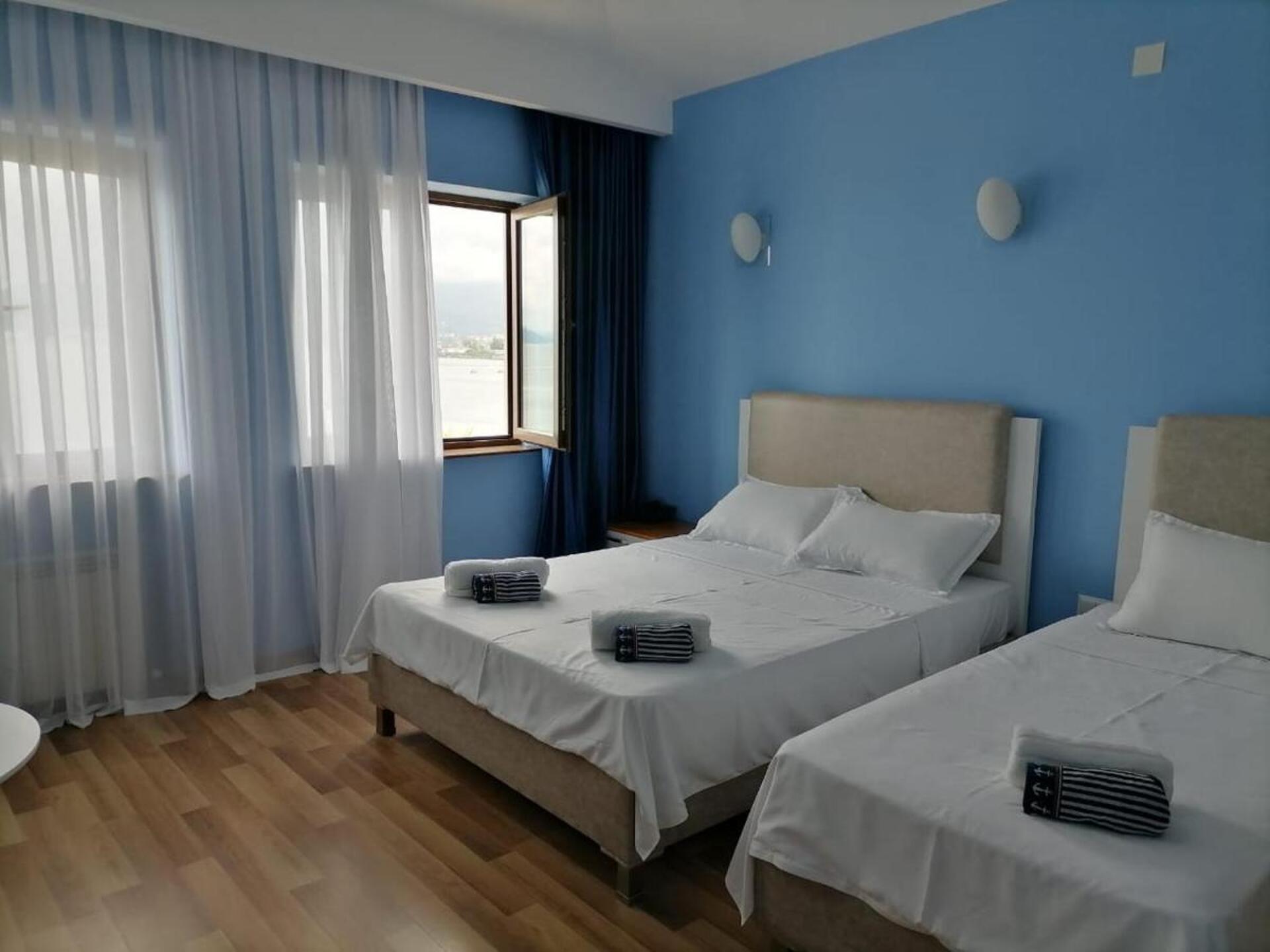 Connect Hotel Bar & Terrace 3* 17