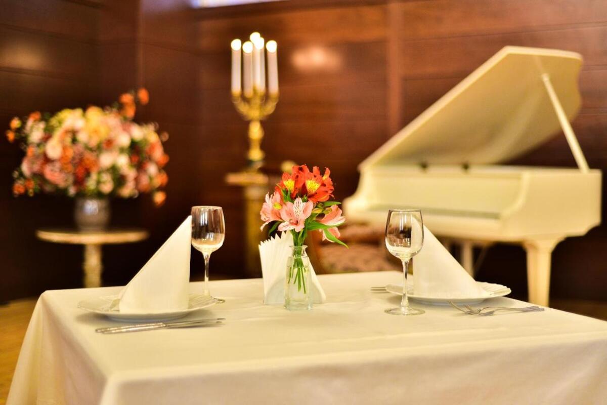 METROPOL HOTEL Yerevan 4* 3