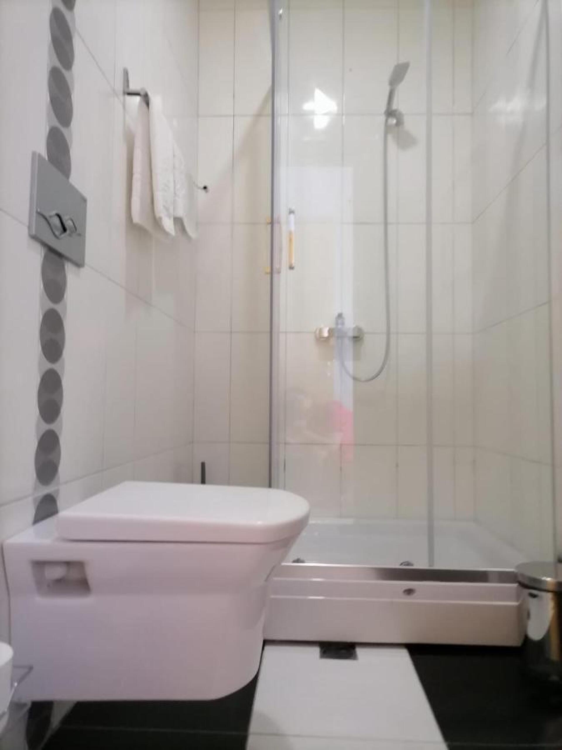 Connect Hotel Bar & Terrace 3* 37