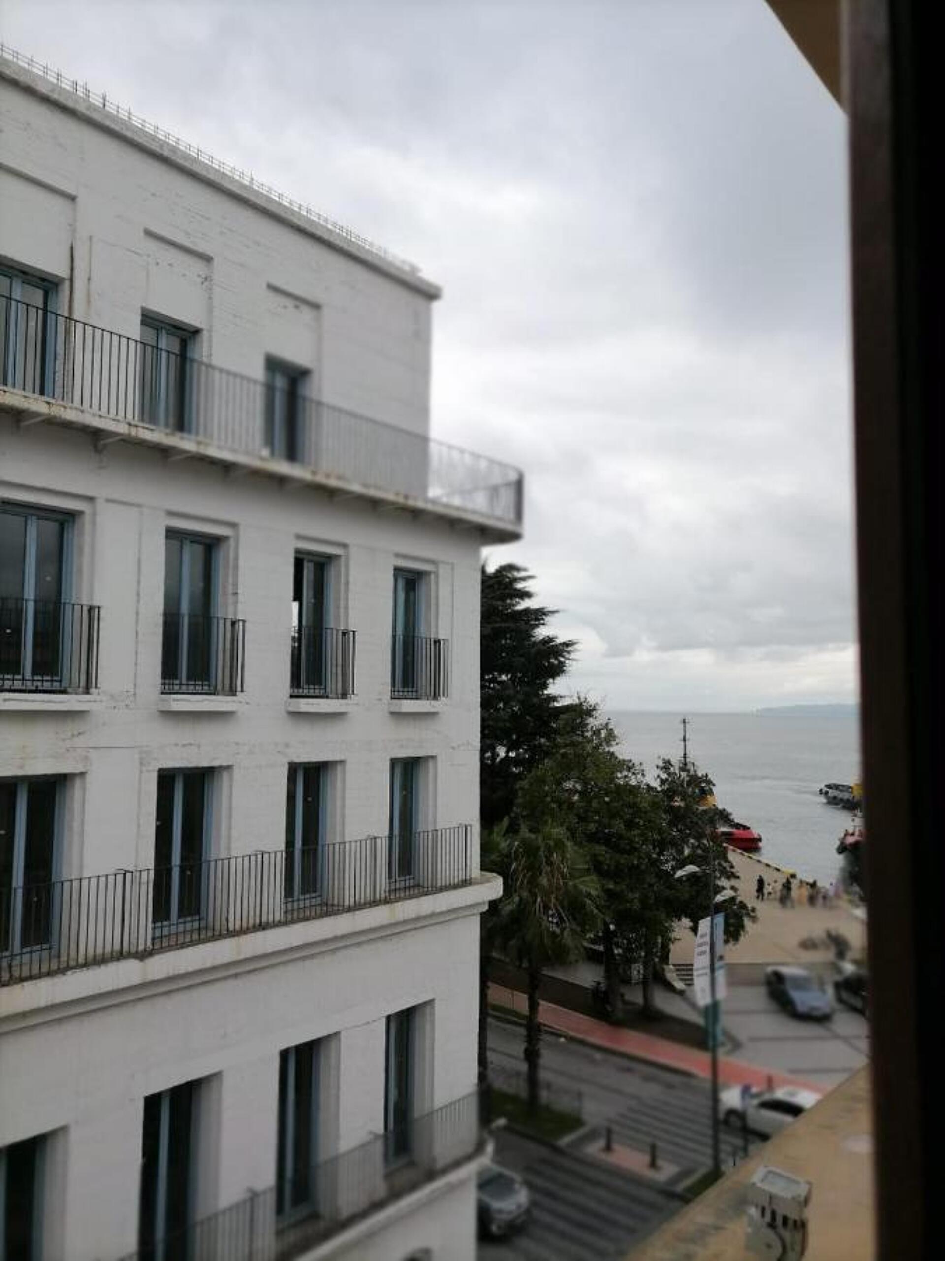 Connect Hotel Bar & Terrace 3* 31