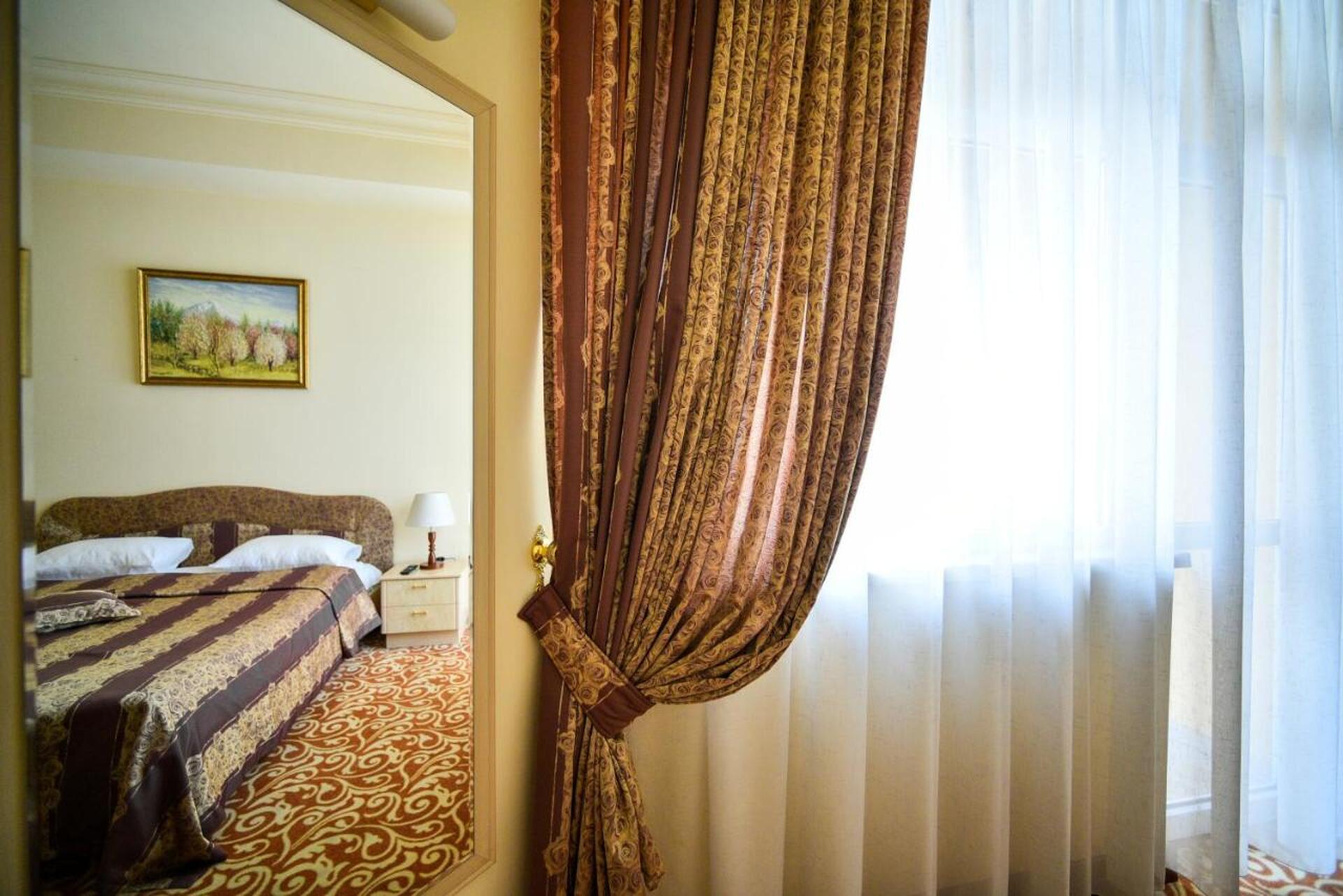 METROPOL HOTEL Yerevan 4* 32