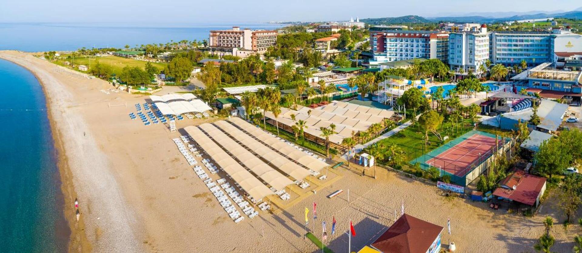 Meridia Beach Hotel 8