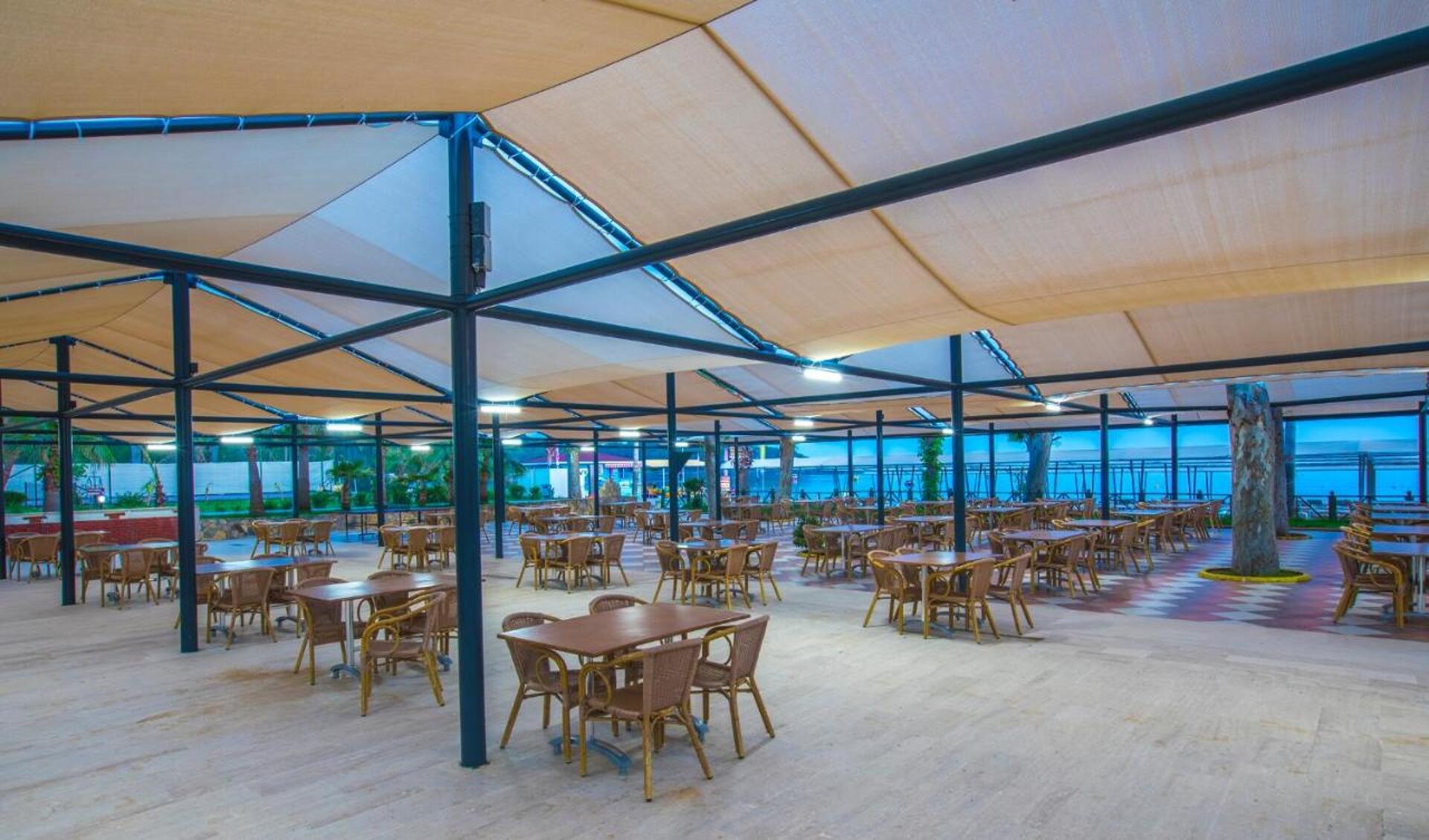 Meridia Beach Hotel 22