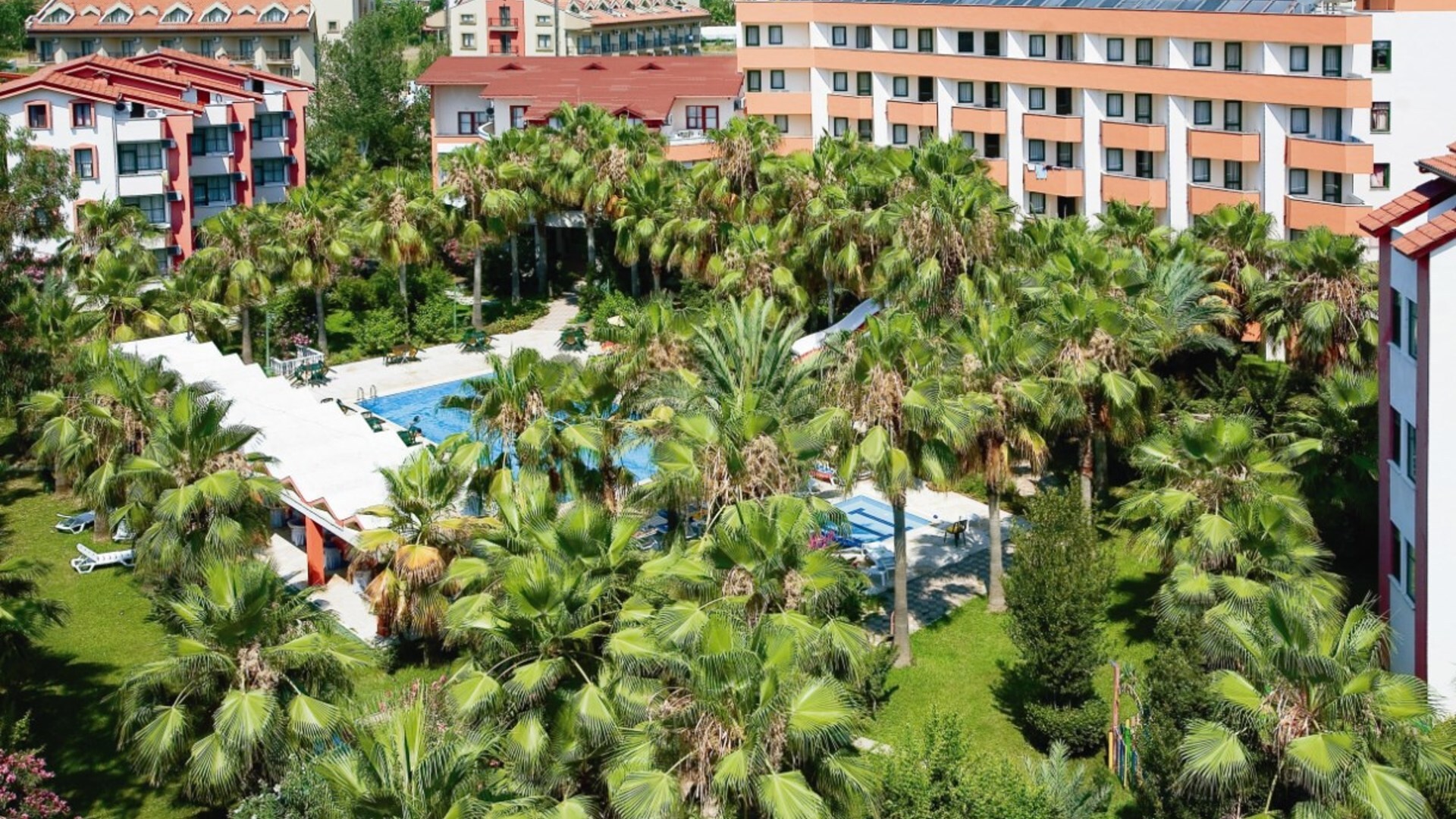 Nergos Garden 4* 2