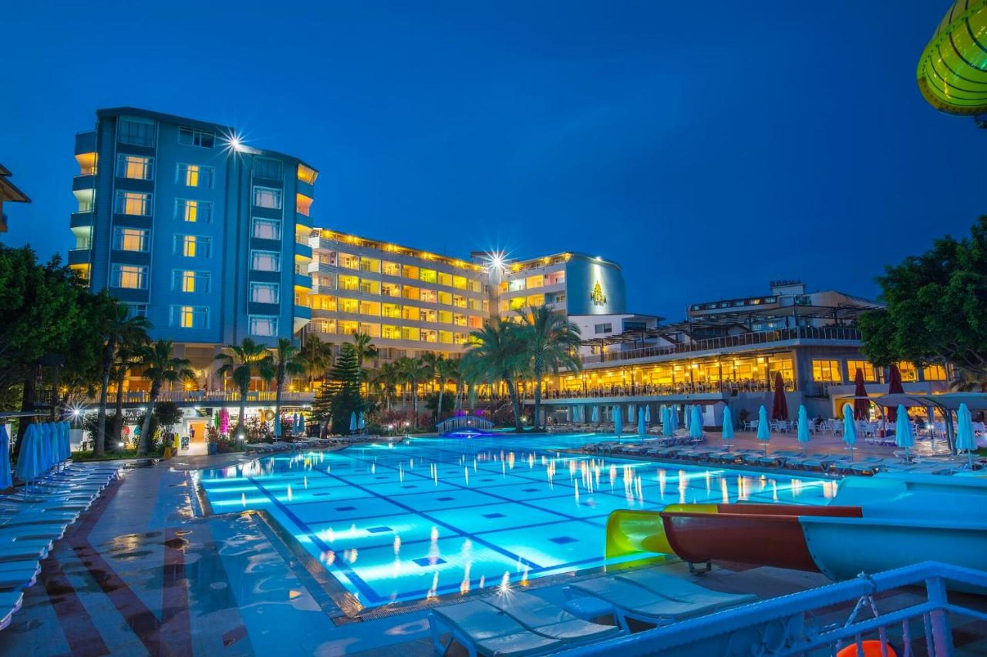 Meridia Beach Hotel 0