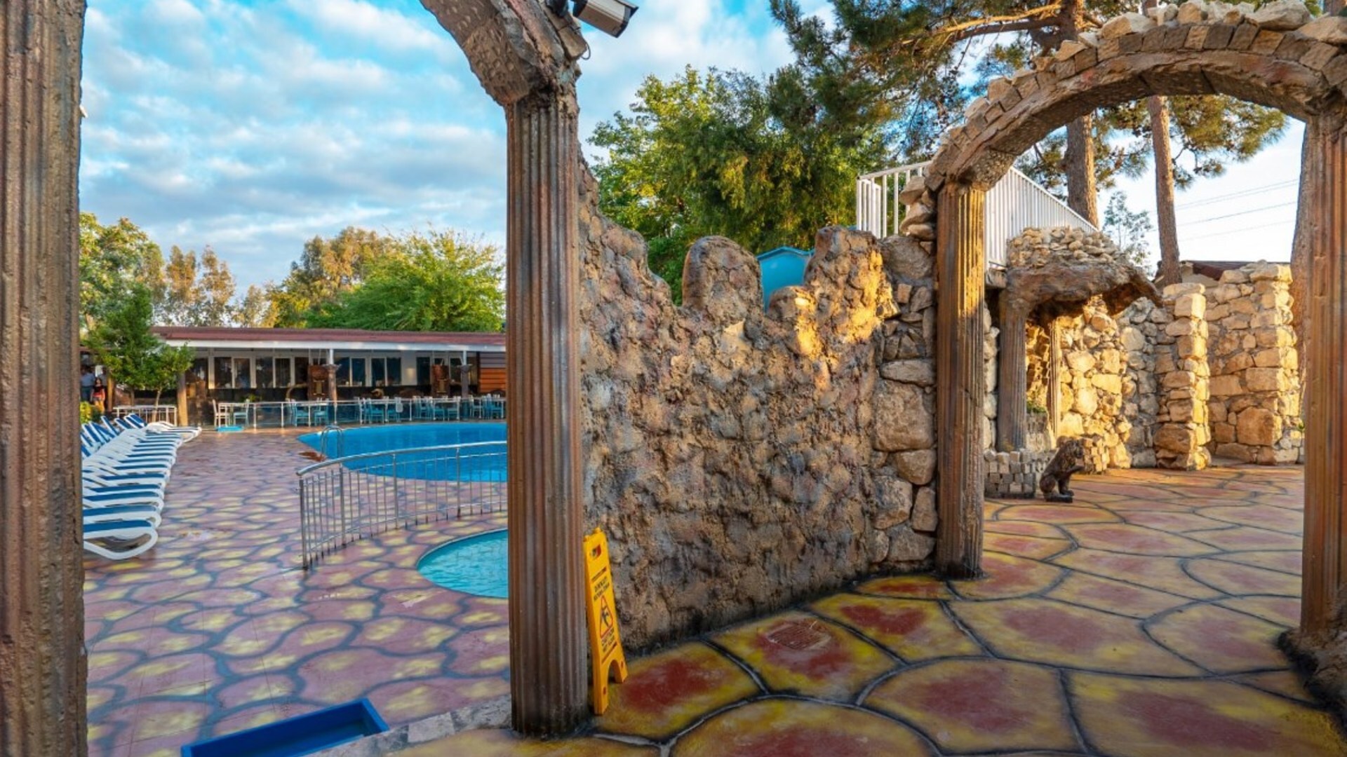 Aperion Beach 4* 24