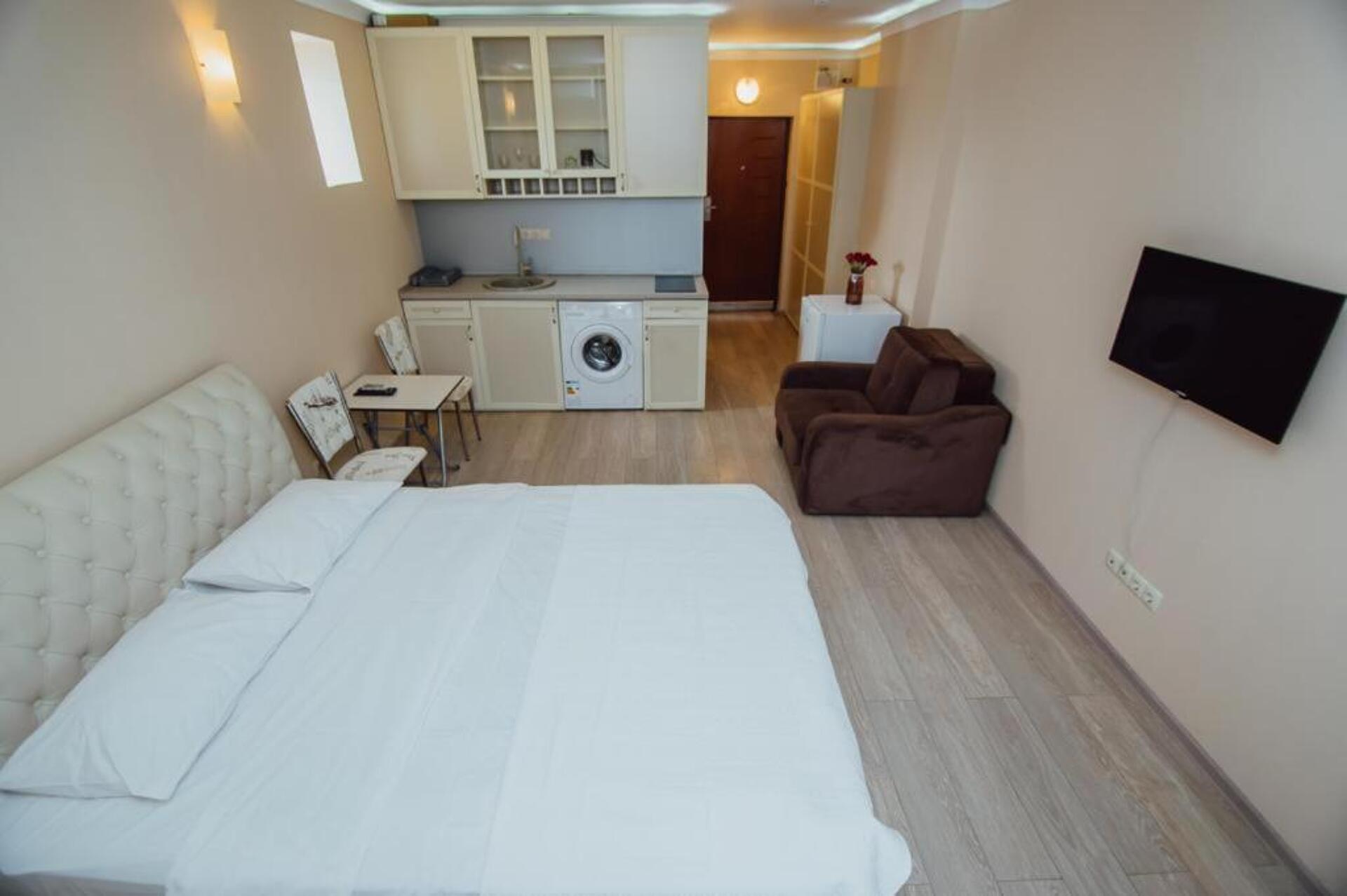 Hotel 19 Batumi 3* 7