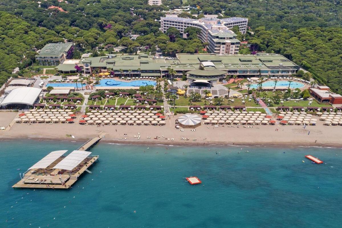 Pine Beach Belek 5* 0