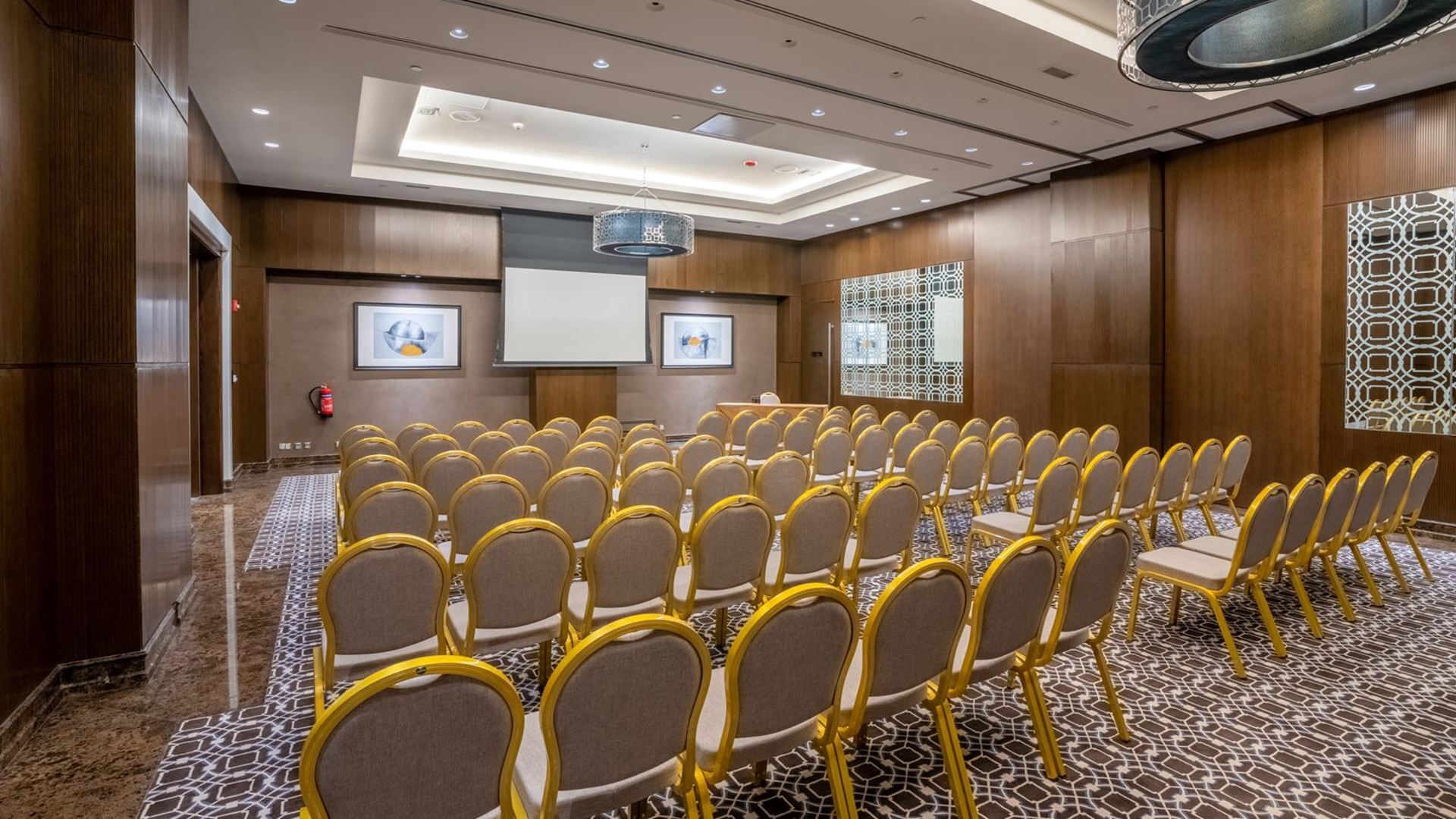 Rixos Marina Abu Dhabi 5* 17