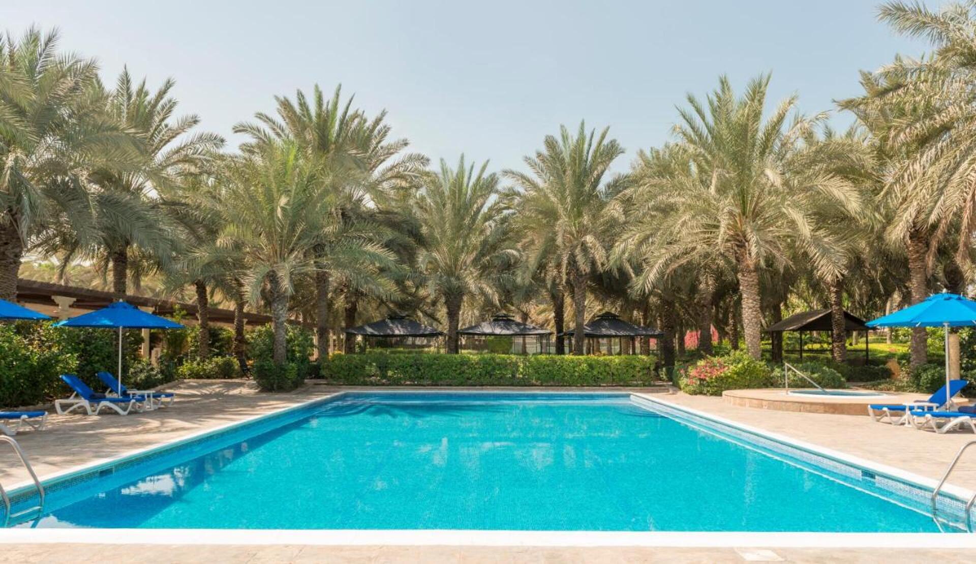 Coral Beach Resort 11