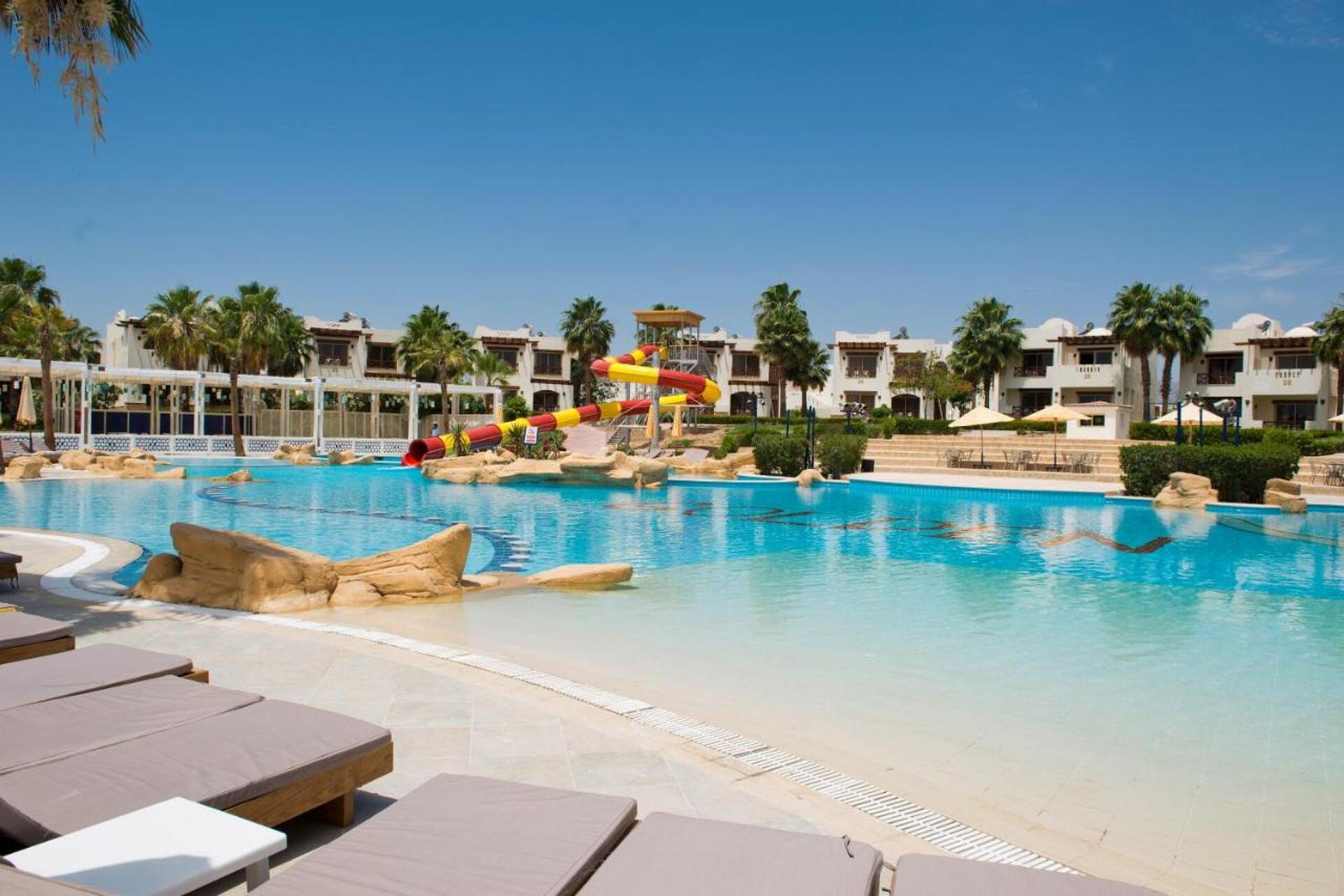 Otium Inn Amphoras Aqua Resort 7