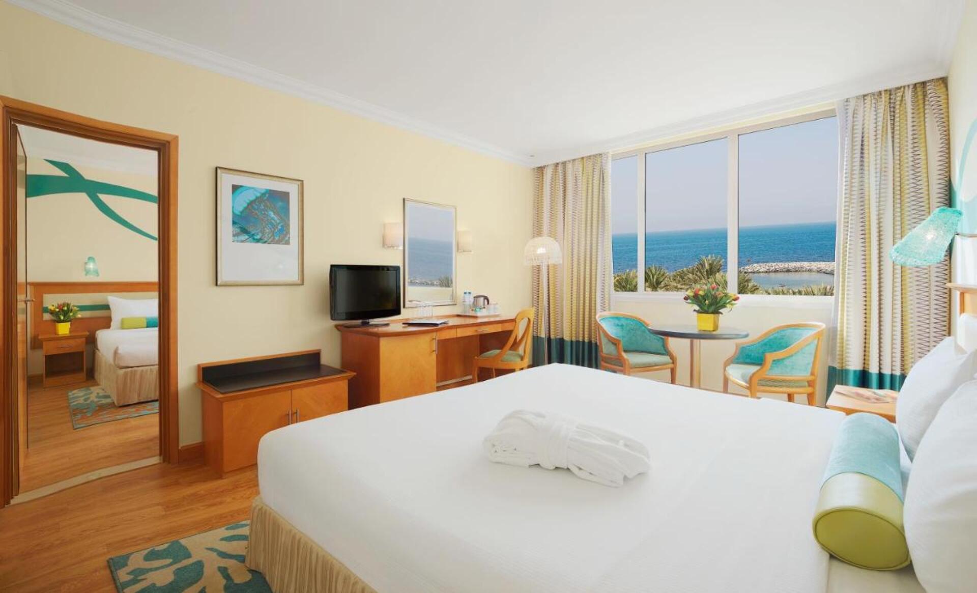 Coral Beach Resort 33