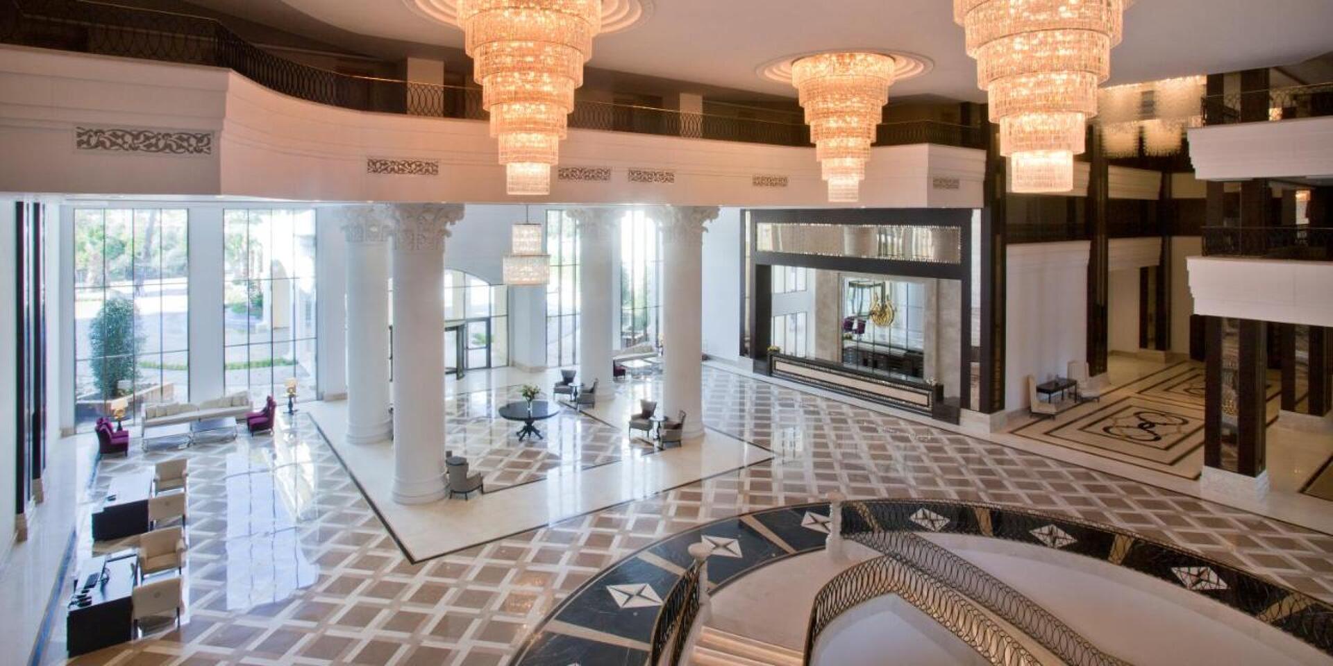Amara Premier Palace 34