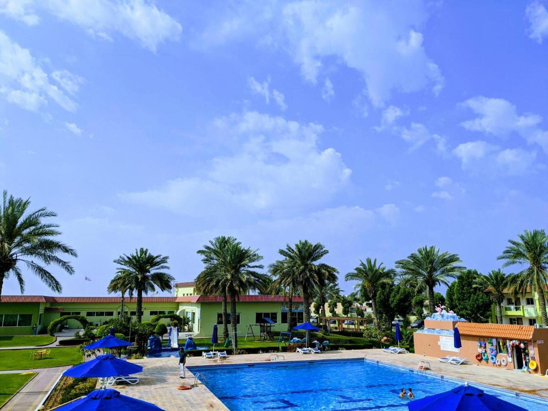 Flamingo Beach Hotel 3* 11