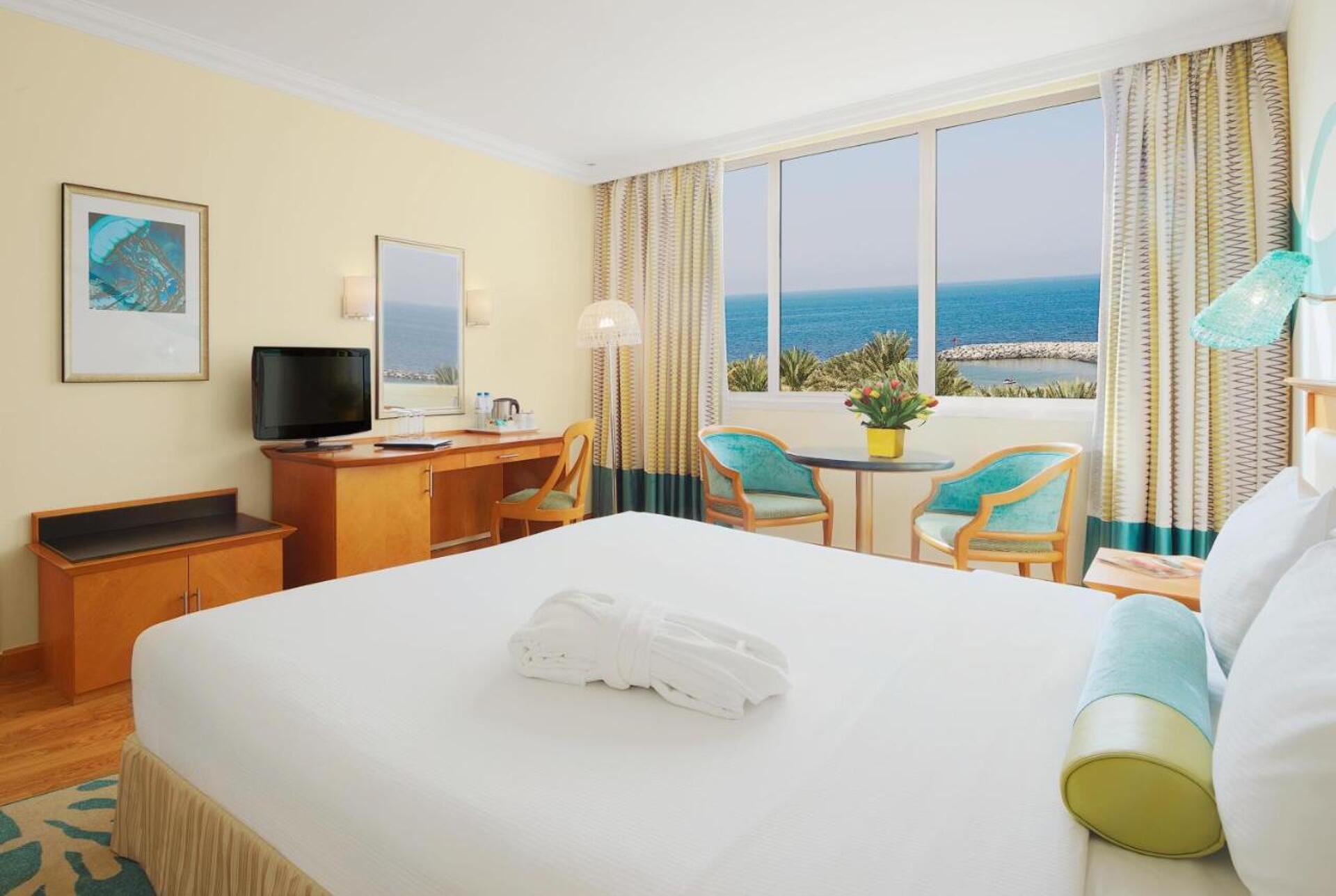 Coral Beach Resort 37