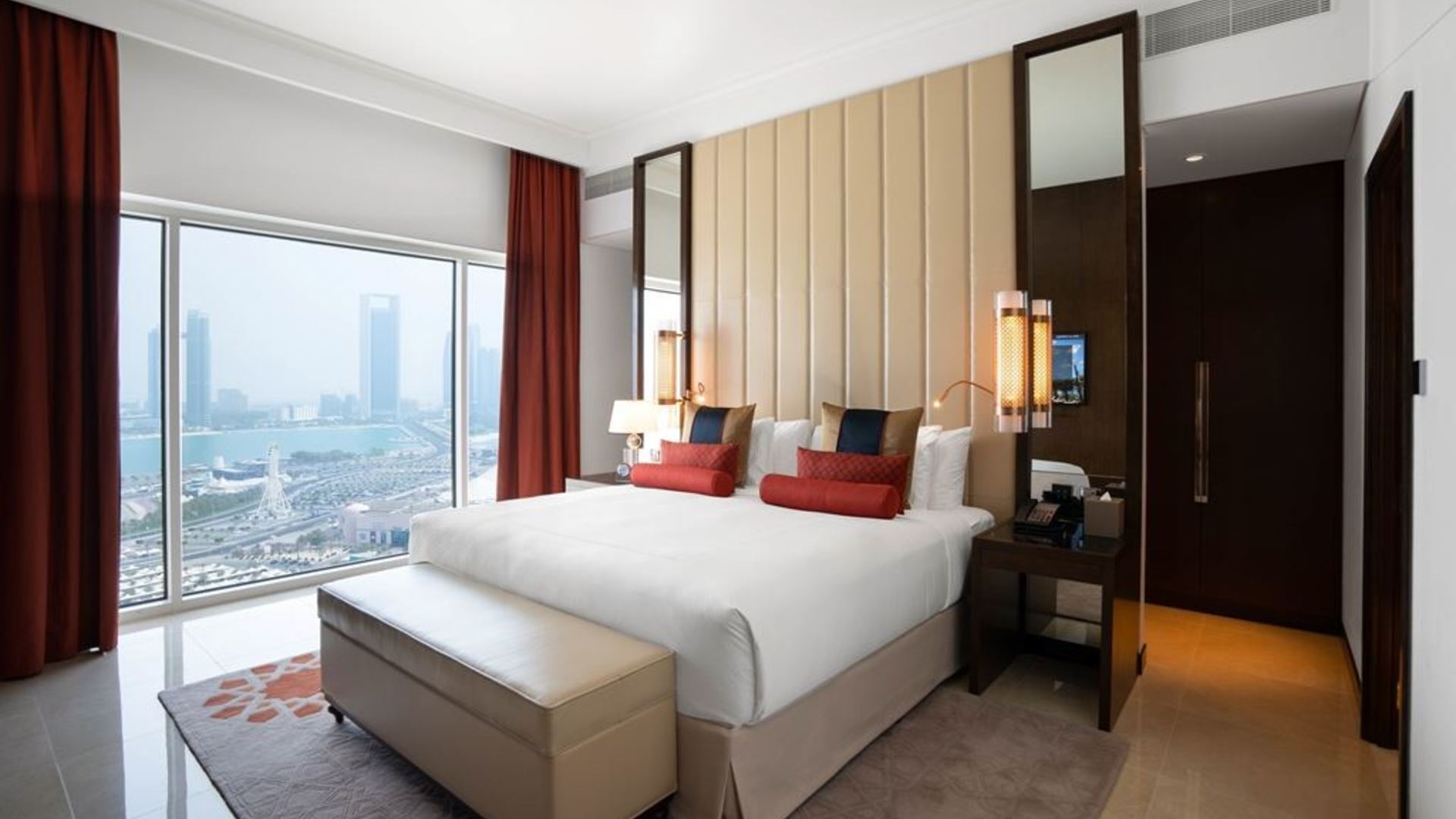 Rixos Marina Abu Dhabi 5* 10
