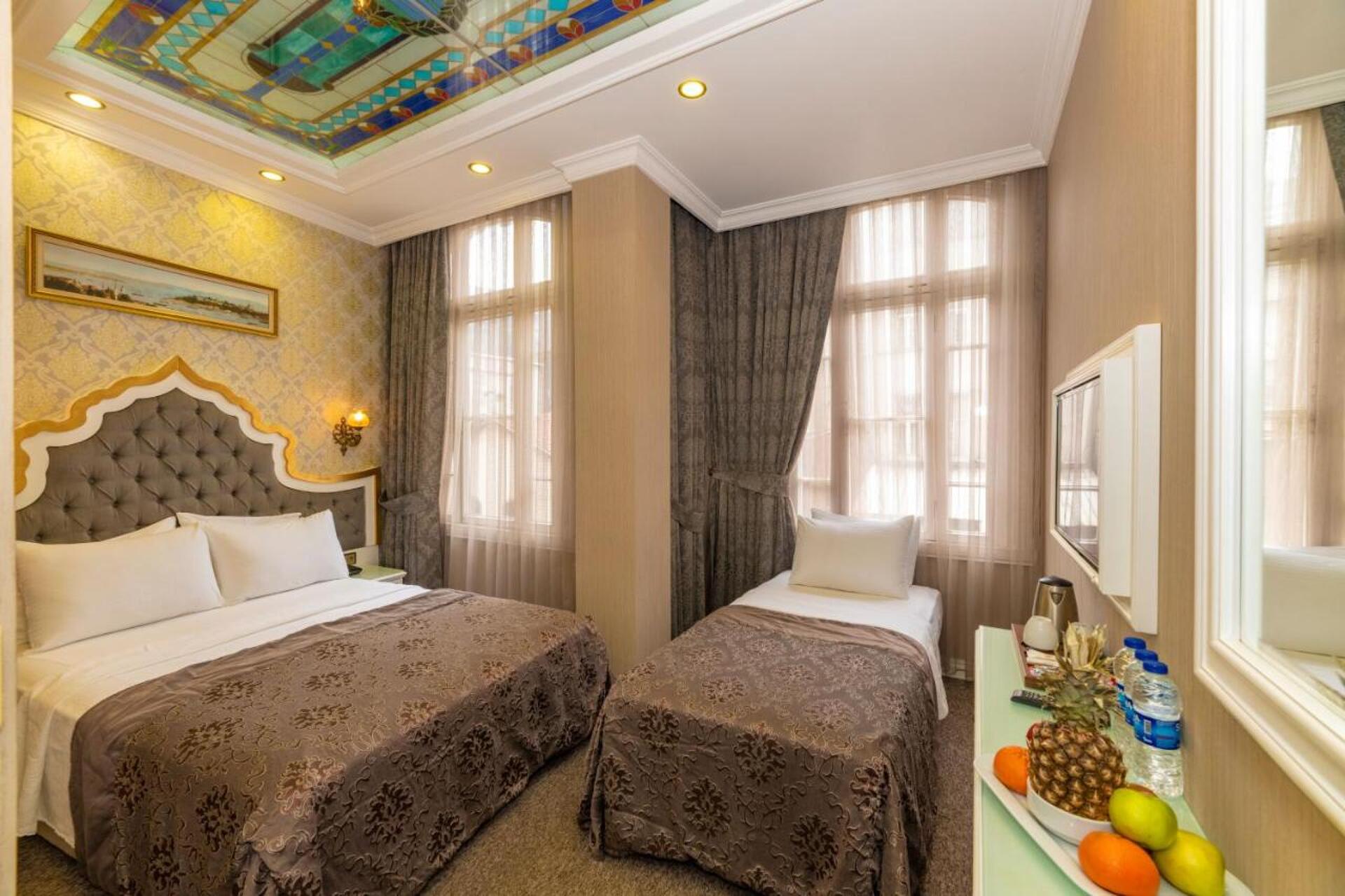 Alpek Hotel 3* 1